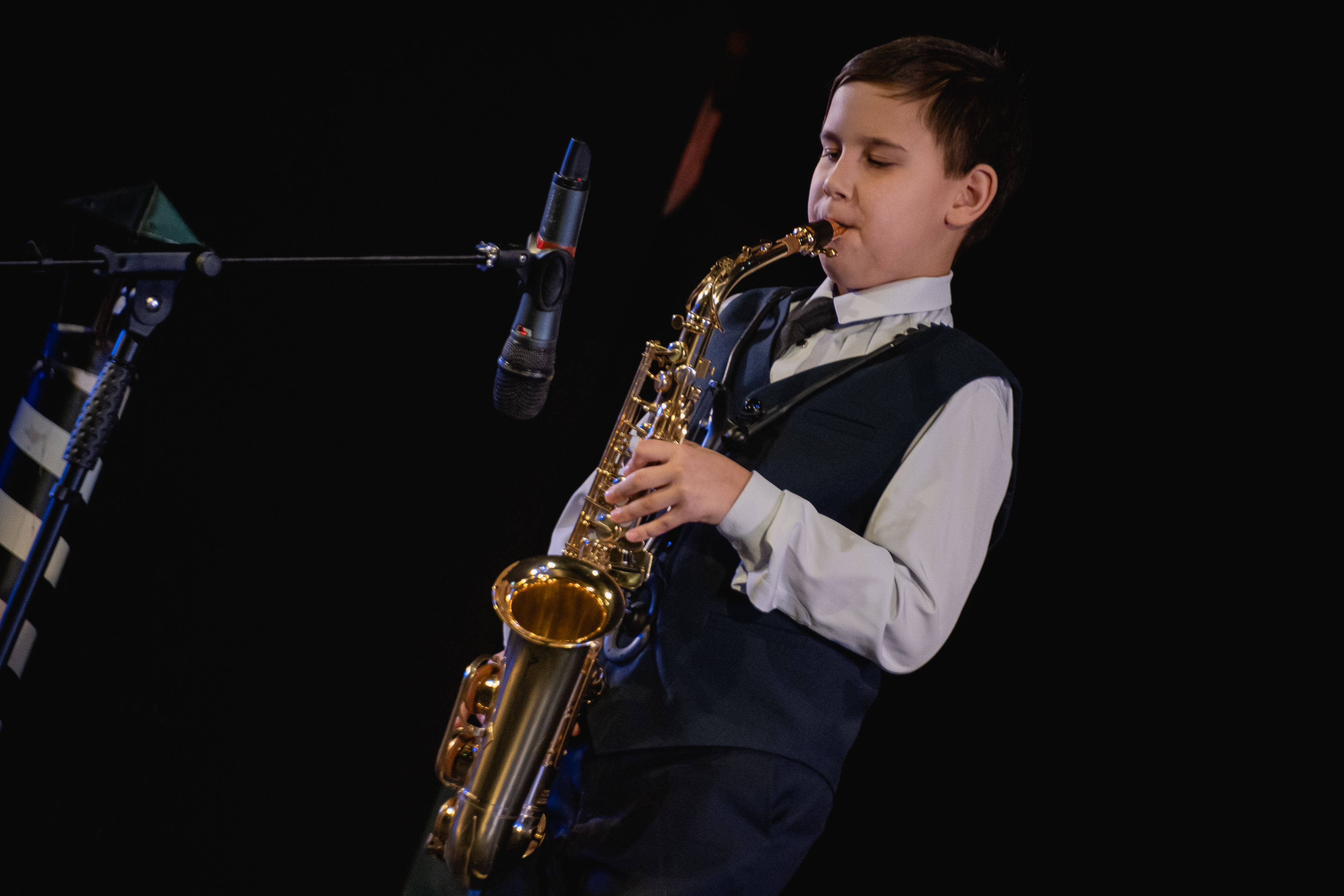 Сказка в «Зазеркалье»: подведены итоги  XVIII фестиваля-смотра «Я уже артист!»16