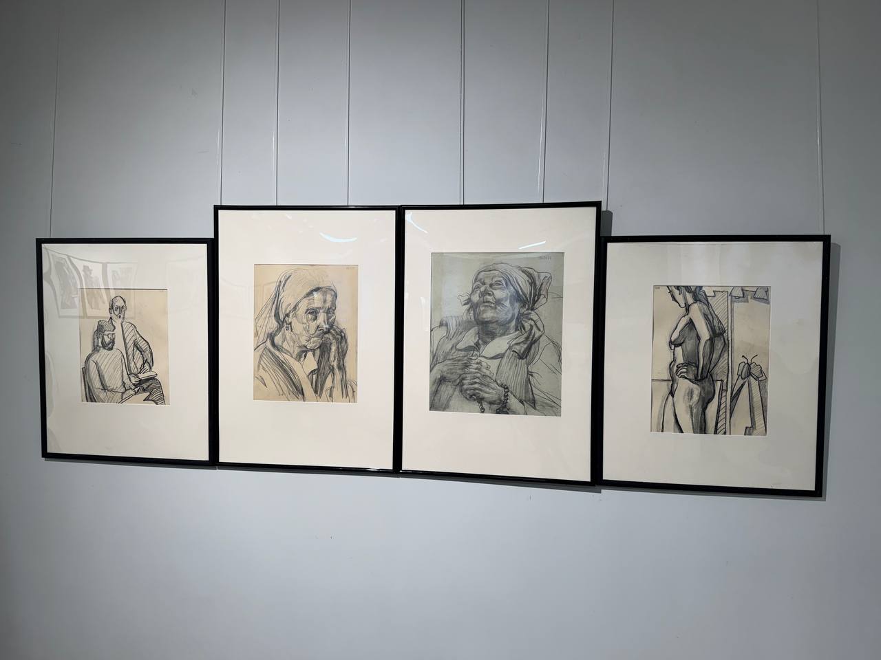 Графику Шамиля Ворошилова экспонируют в училище имени Рериха2