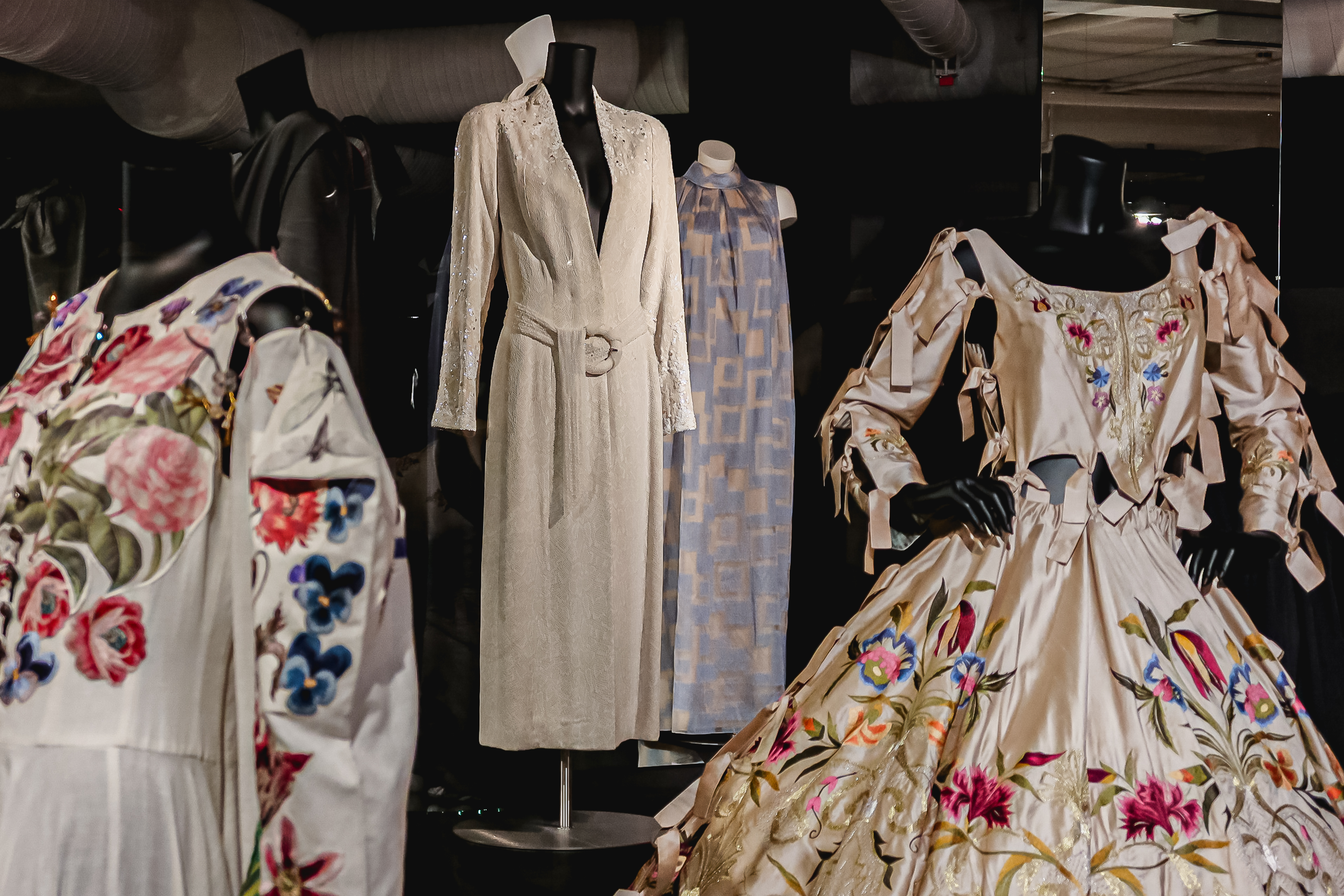 Эрмитаж показывает наследие петербургских модельеров от Меликовой до Бухинника15