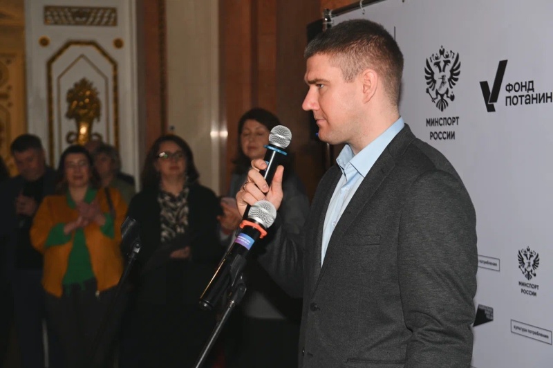 Искусство рекордов: Иван Рыбин о том, как спорт вдохновляет художников и формирует культуру