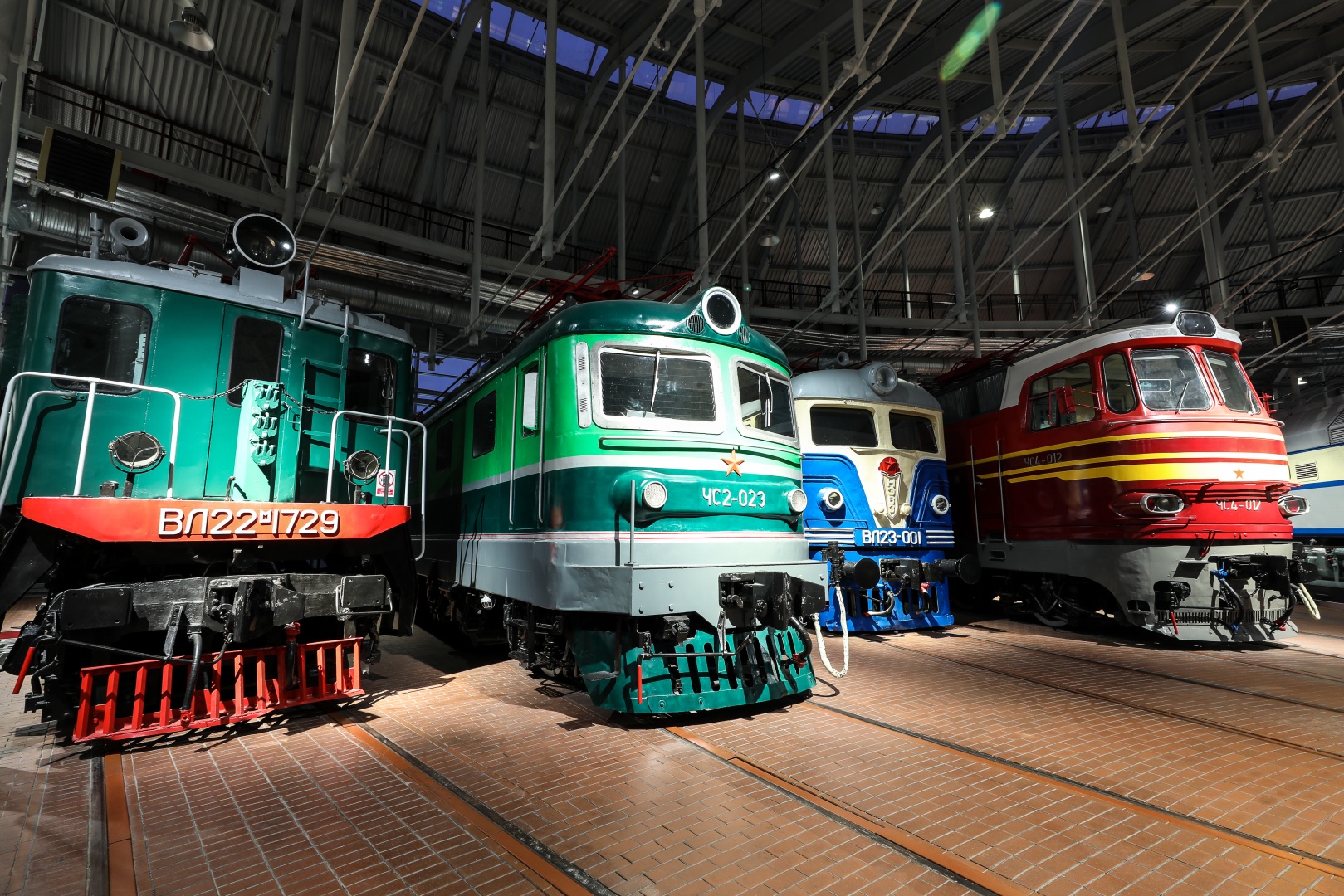 Студентов и Татьян ждет свободный вход в Музей железных дорог России