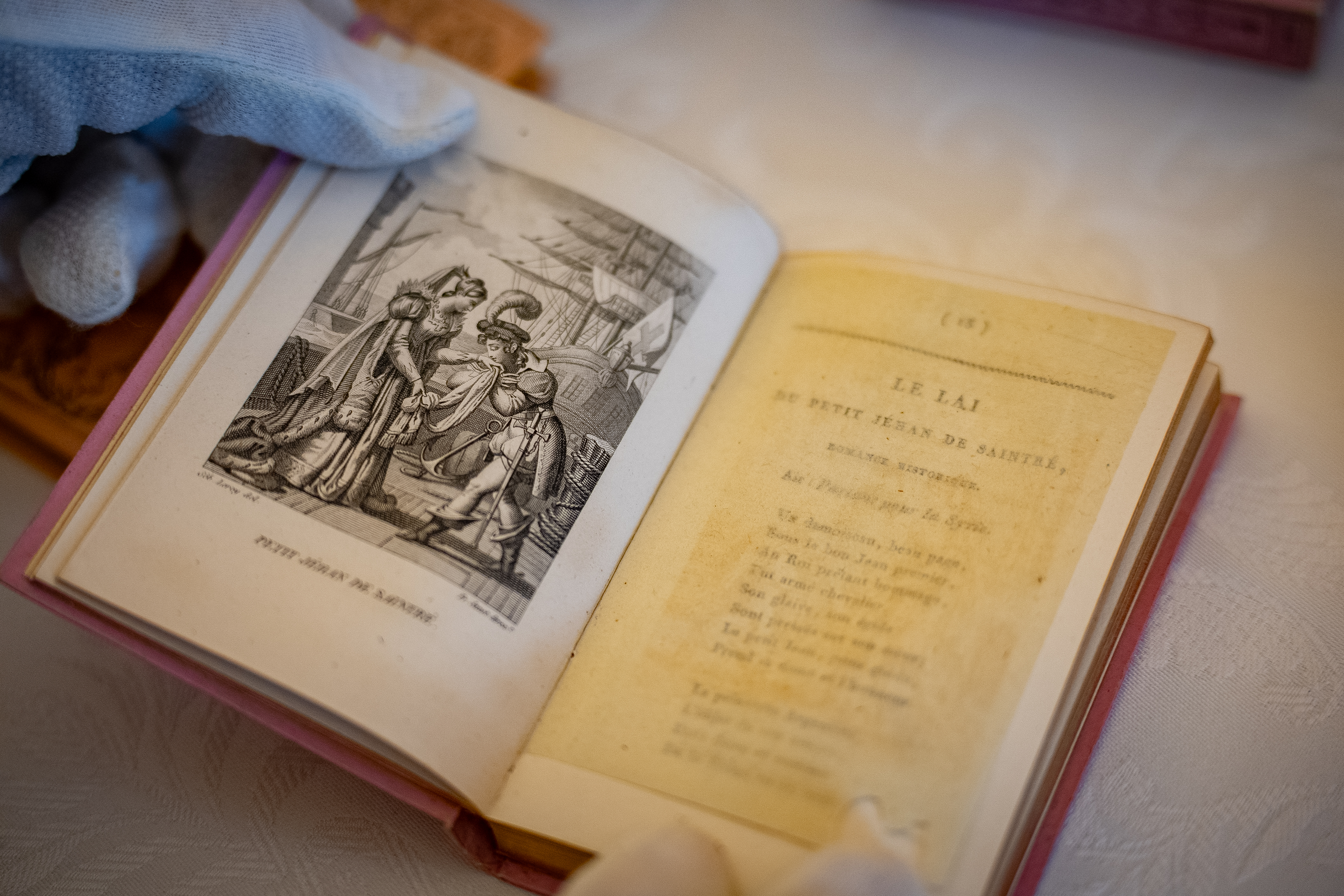 Редкие книги XVIII–XIX века можно увидеть в «Царском Селе» 3