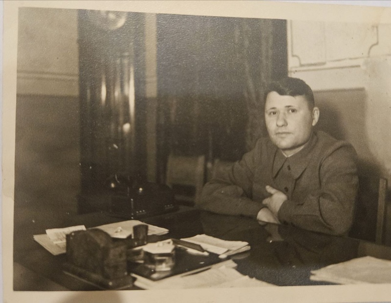 «Военная история моей семьи. Реликвия»: фотографии и удостоверение партизана Константина Шашкина