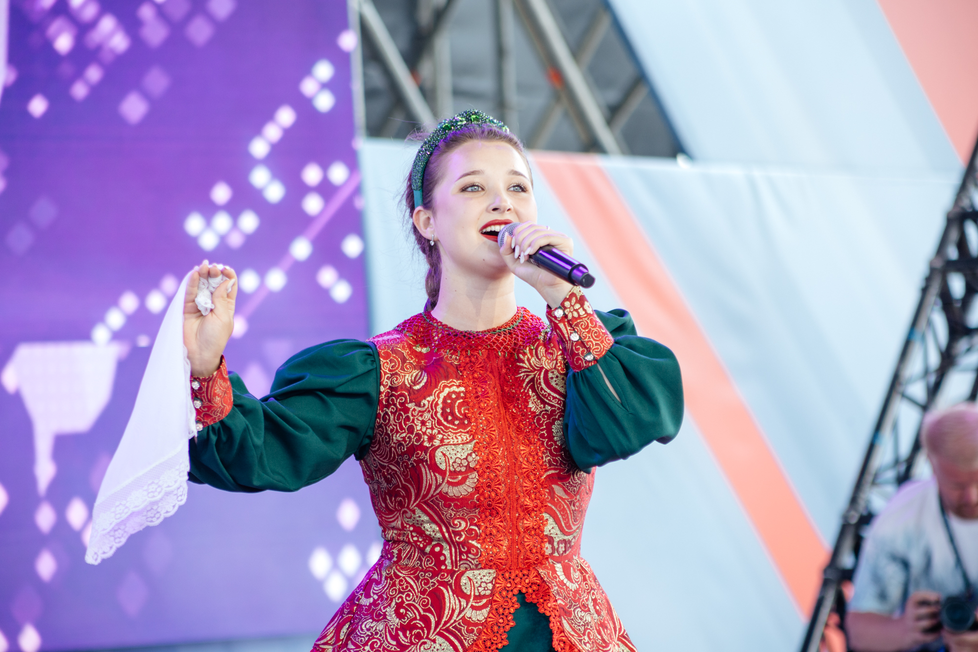 «Таврида.АРТ» вновь пройдёт в Крыму12