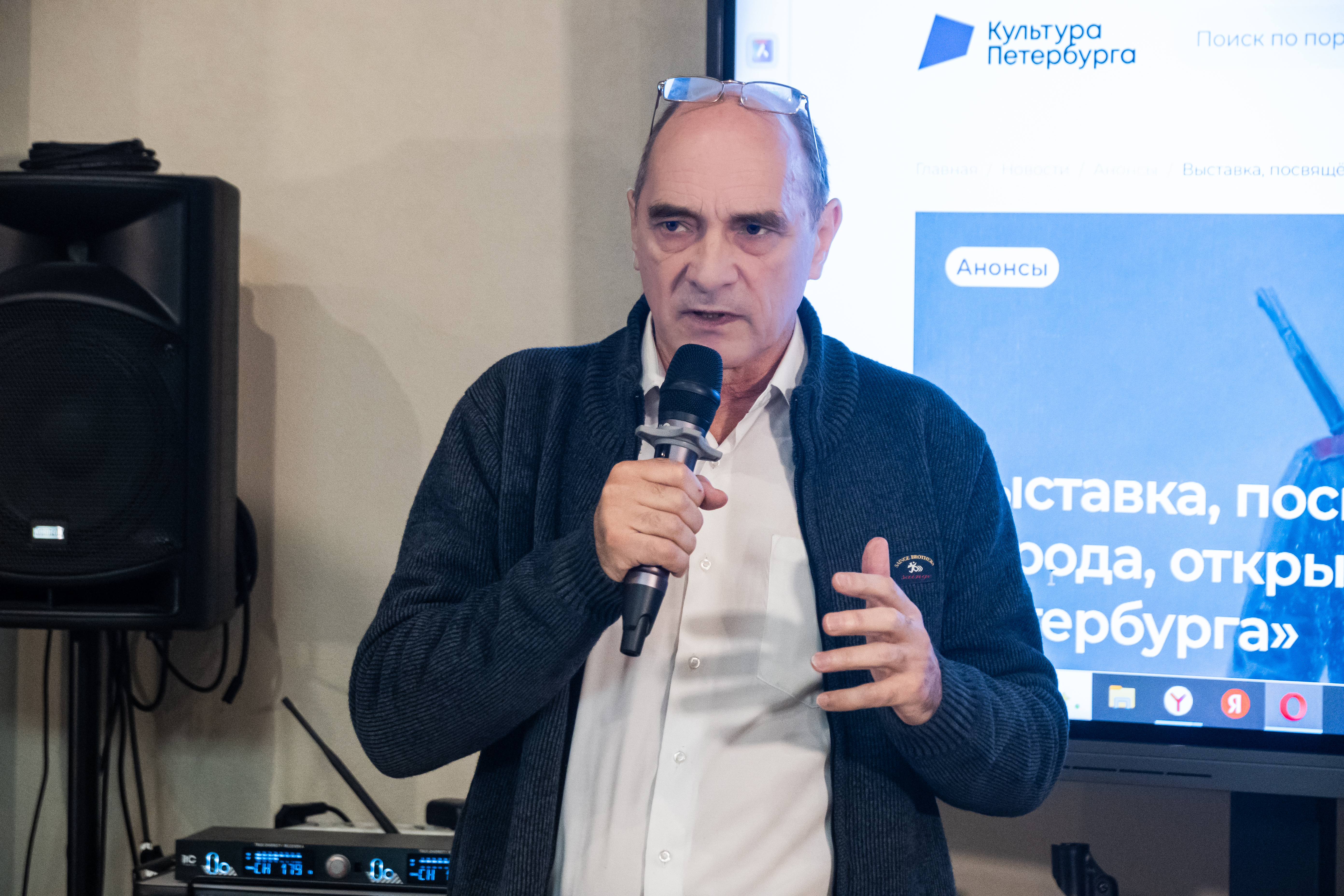 В медиацентре «Культура Петербурга» открылась выставка картин о героях разных эпох 4