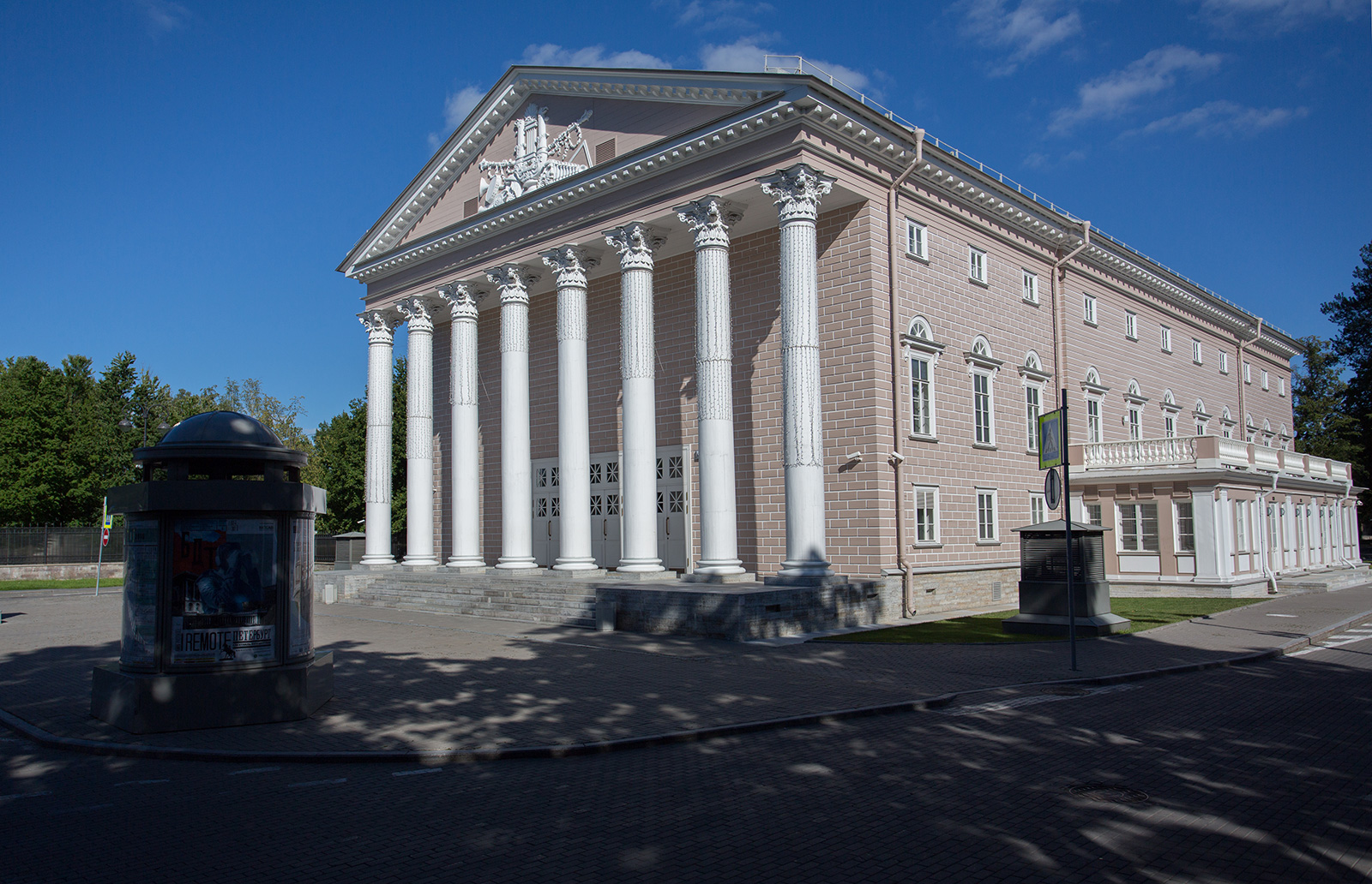 Вторая сцена Большого драматического театра (Каменноостровский театр)