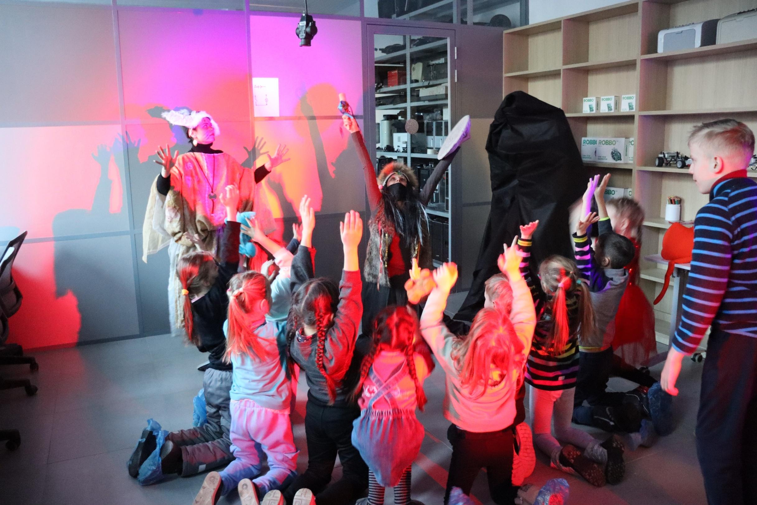 Архив ЦДБ «Спутник»