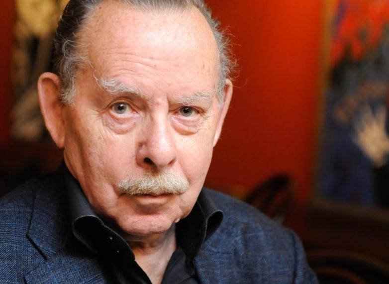 «Восстание» переносится: лекция Якова Гордина пройдёт в Малом зале Филармонии