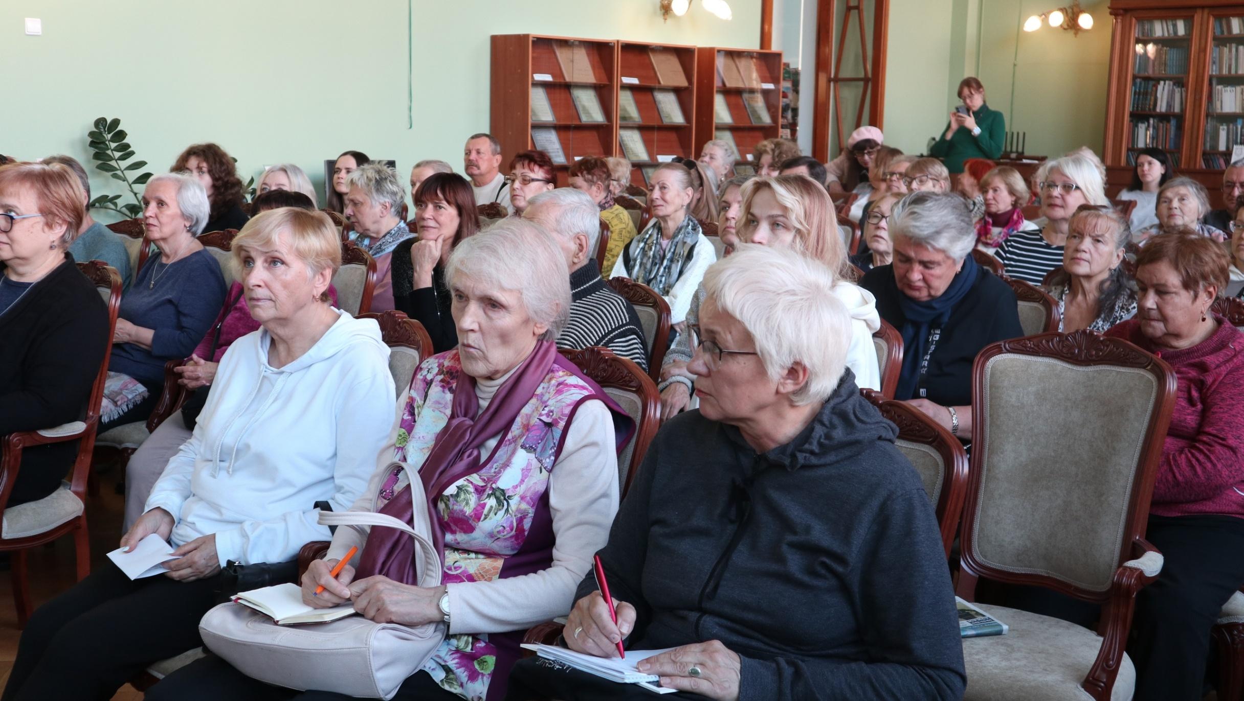 Фото из архива библиотеки Фото из архива библиотеки