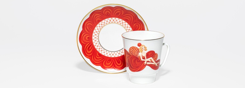 Обложка: ИФЗ и Наталья Водянова выпустили эксклюзивные кофейные пары.