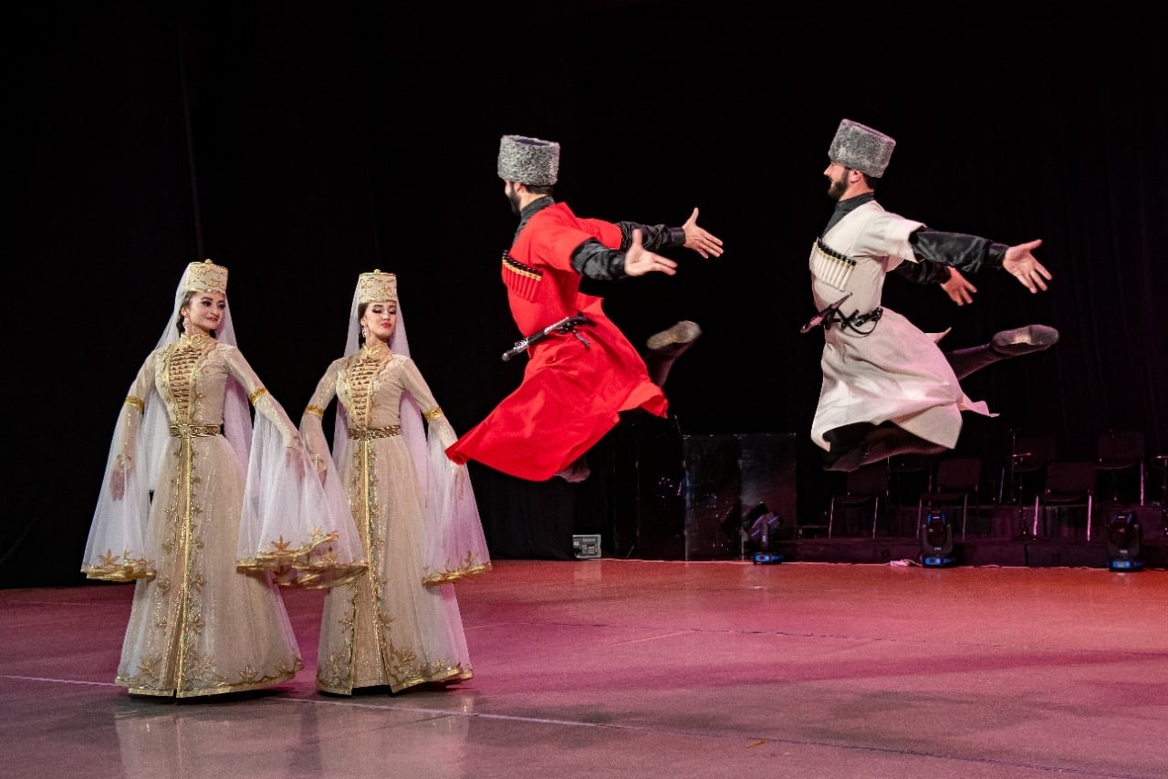 Легендарному ансамблю «Нальмэс» исполняется 90 лет3