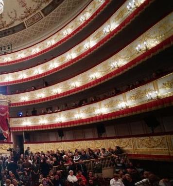Петербургский театрал
