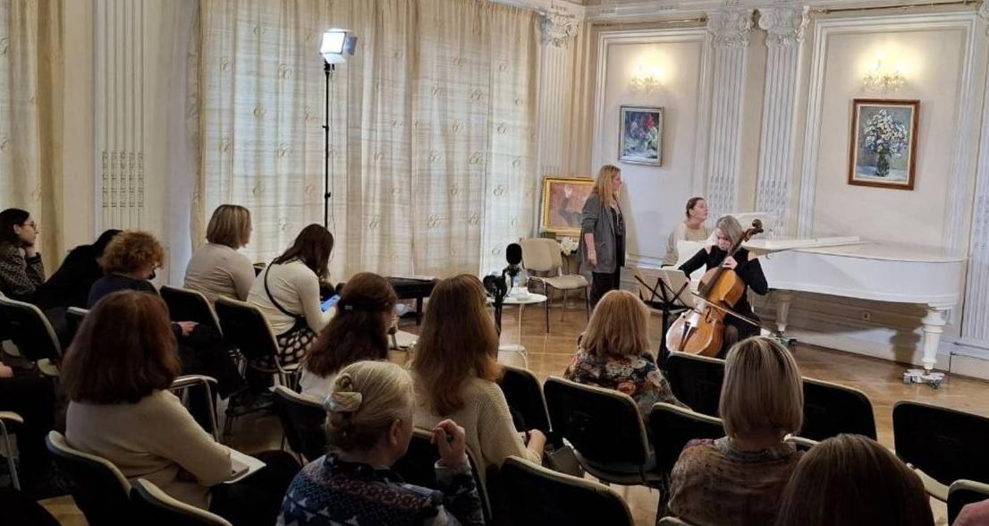 Мастер-классы для будущих концертмейстеров прошли в Петербурге