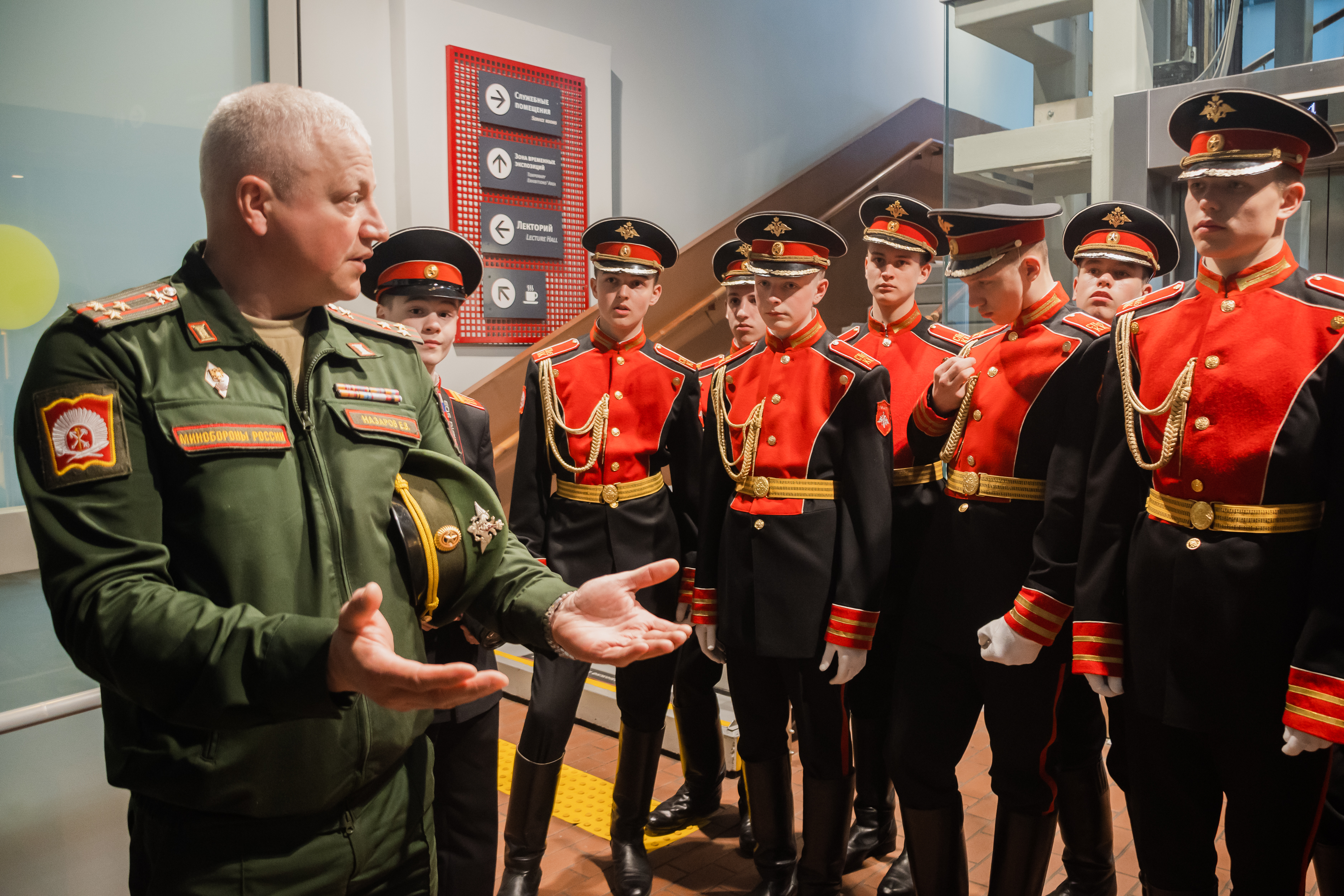 В Музее железных дорог наградили финалистов и участников конкурса «Парад героев»16
