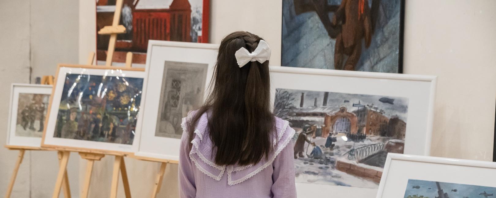 Юных победителей конкурса «Непокорённый Ленинград» наградили в Союзе художников