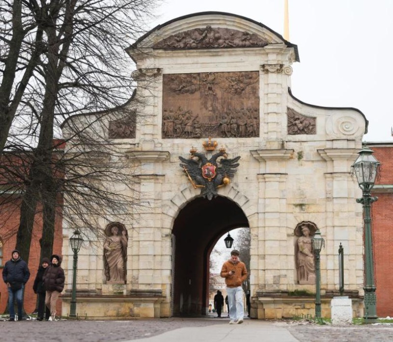 «Триумфальные врата Петербурга» - фестиваль «Вечера с Петром Великим» продолжается