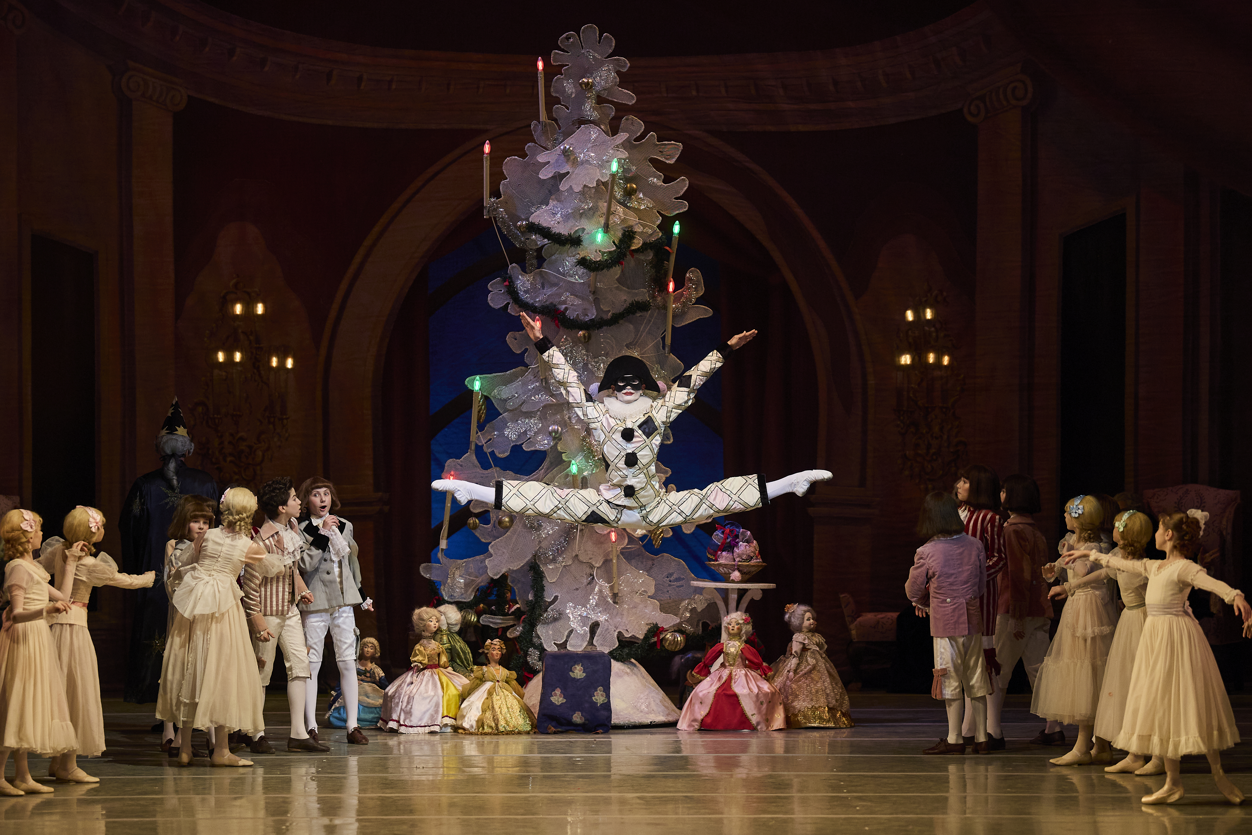 Мариинский представит «Щелкунчиков» на любой вкус и цвет 3