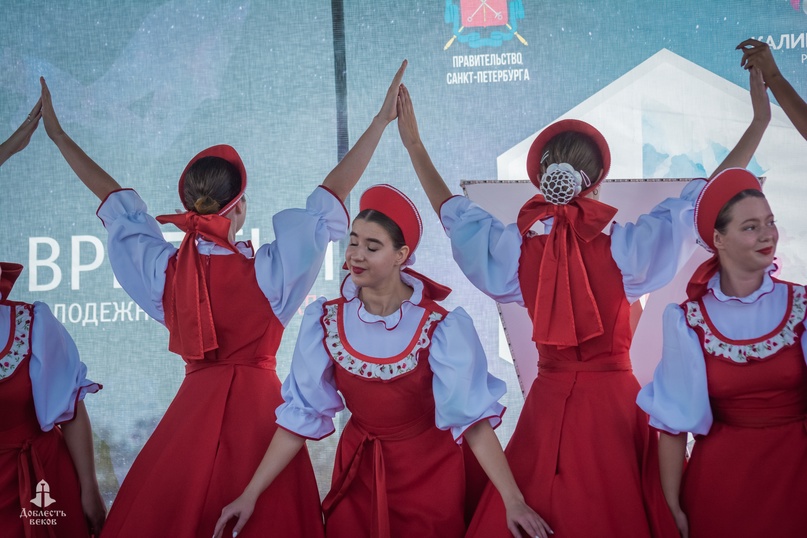 «Дух Времени» можно почувствовать в Муринском парке