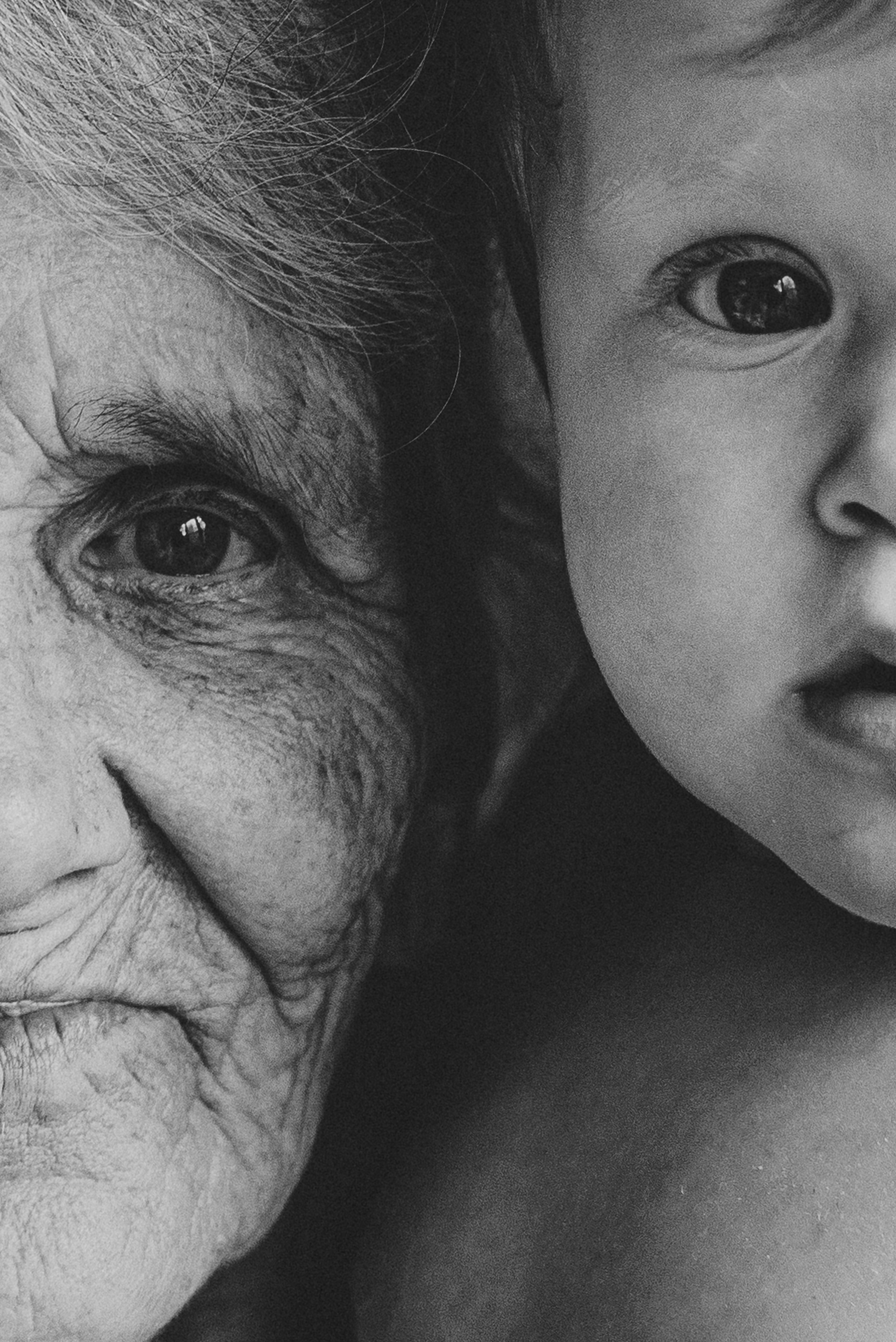 «Мой гений, мой ангел, мой друг» - выставка ко Дню матери1