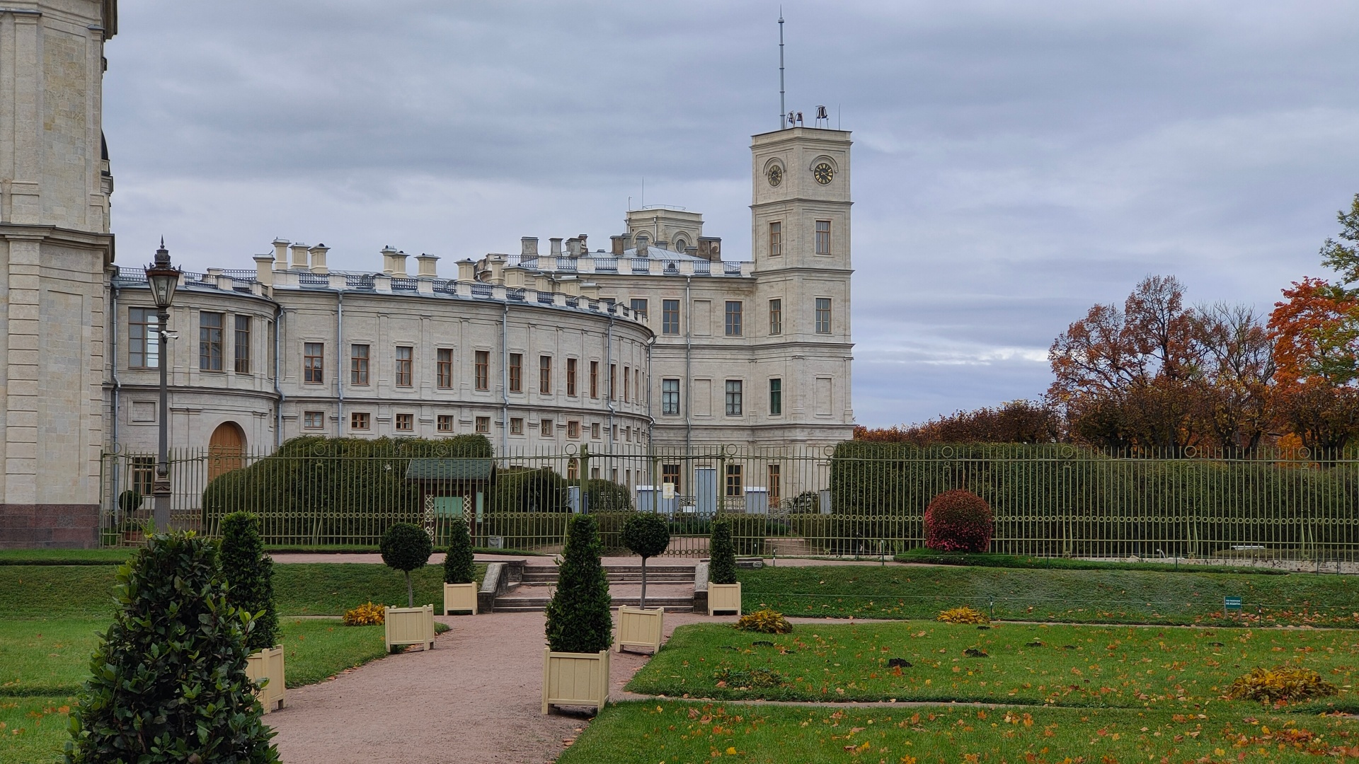 В Гатчине обсудят, как музеи становятся полем битвы за память о войне