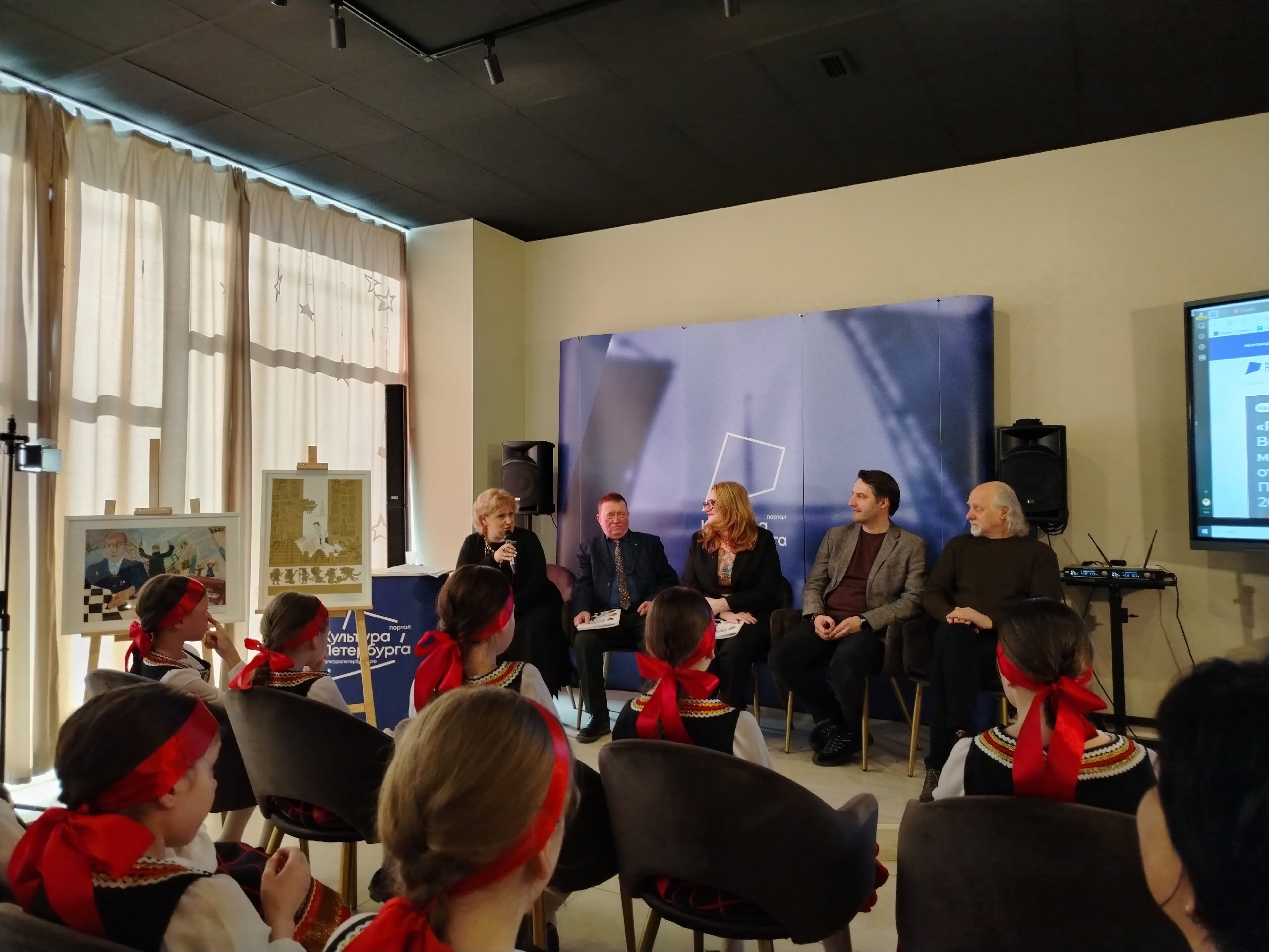 Гости медиацентра «Культура Петербурга» познакомились с фестивалем «Репродуктор»19