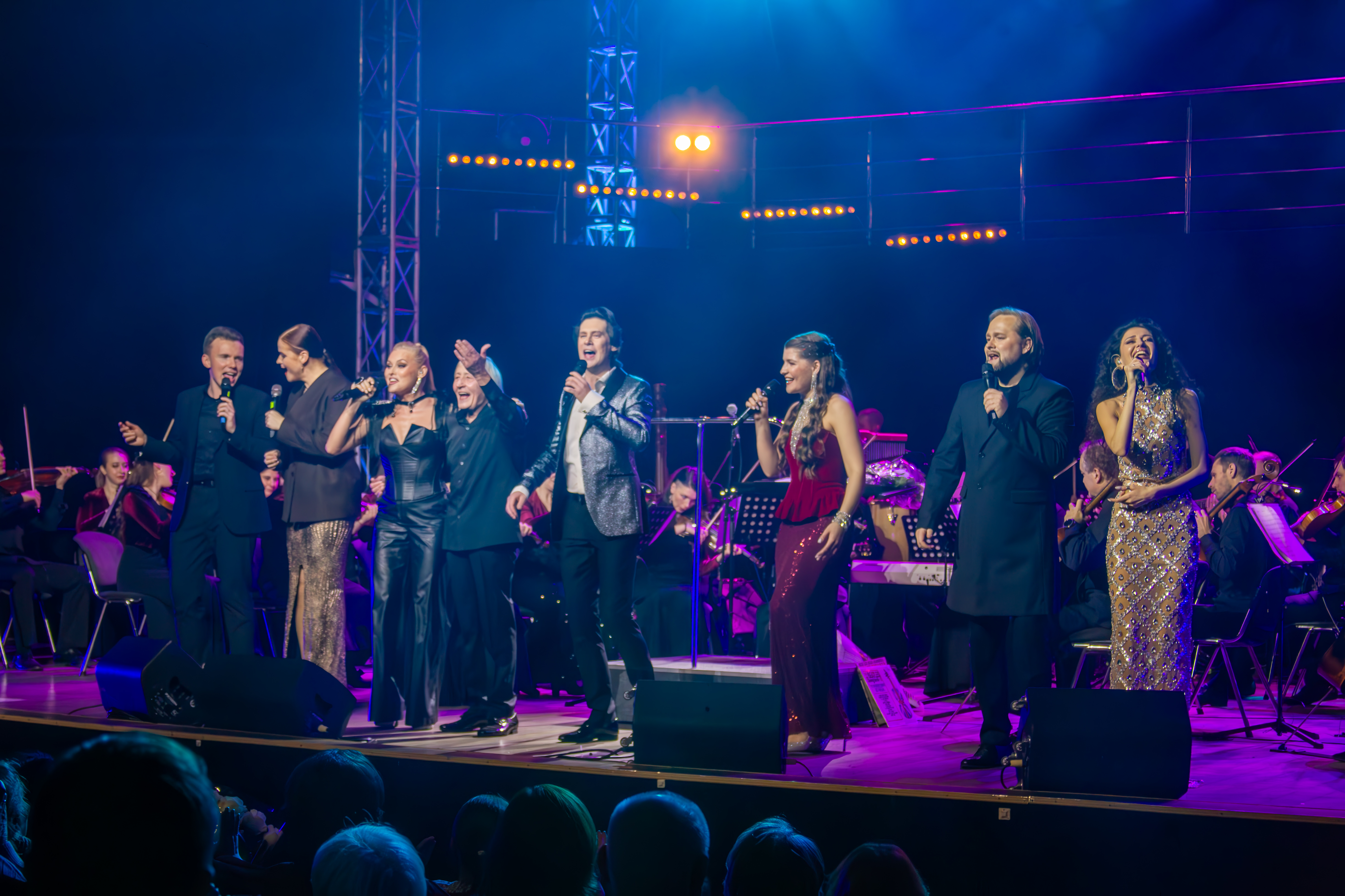 «Петербург-концерт» представляет симфоническую «Рок-ностальгию»1