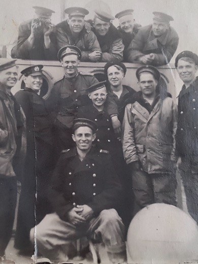 «Военная история моей семьи. Реликвия»: фотографии юнги-героя Евгения Кузьмина 4