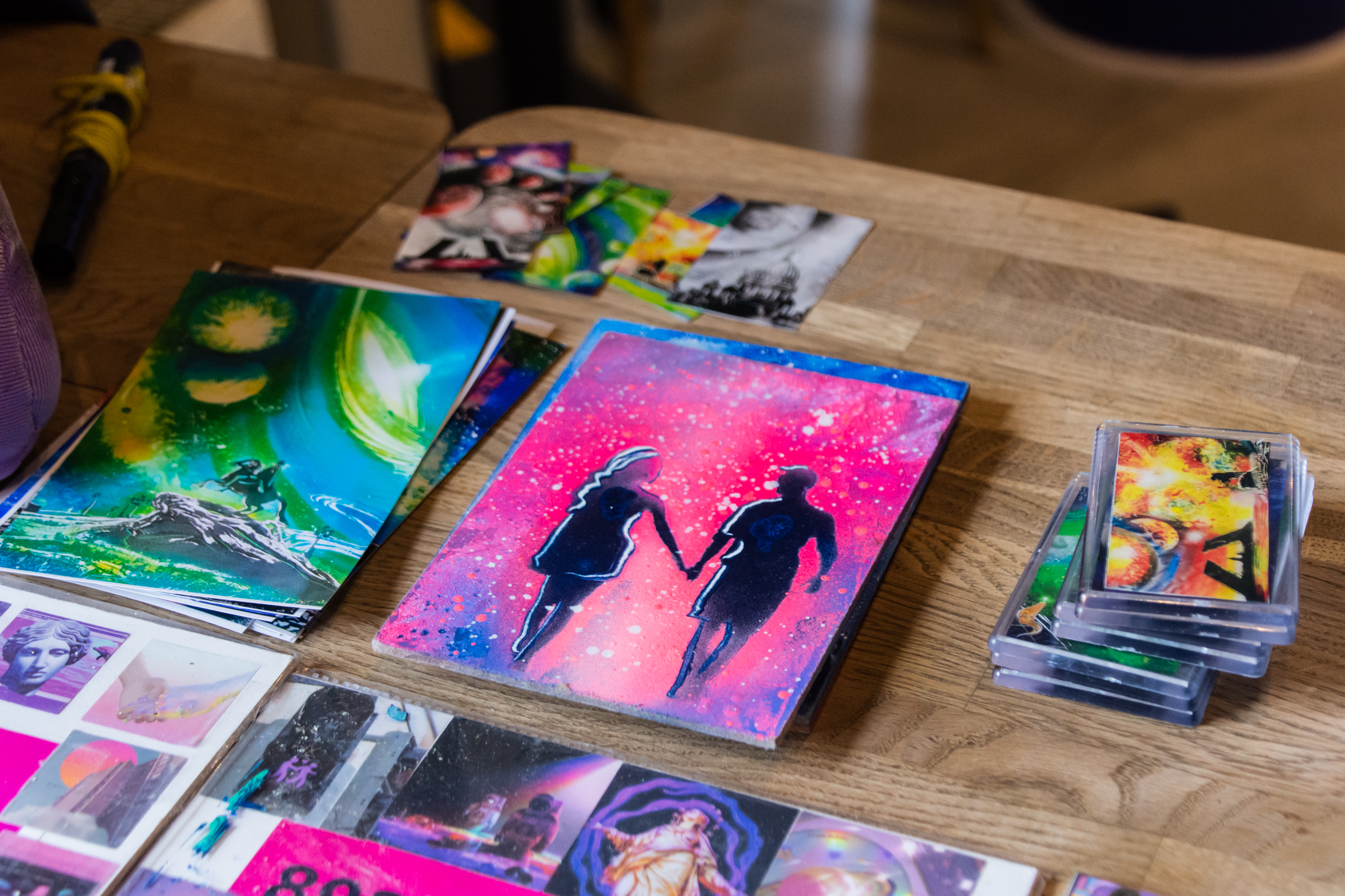 В медиацентре «Культура Петербурга» открылась выставка аэрозольной живописи Алены Логиновой 1