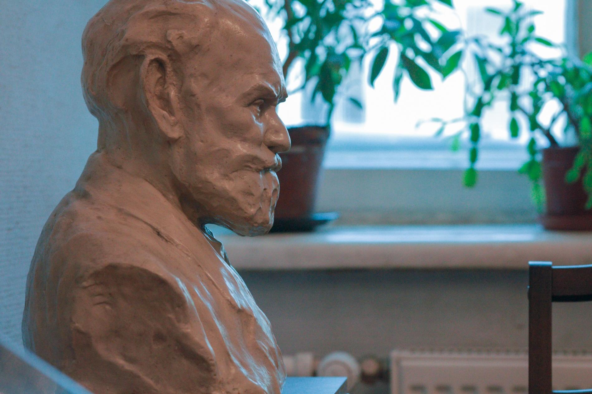 Передано в музей автором.