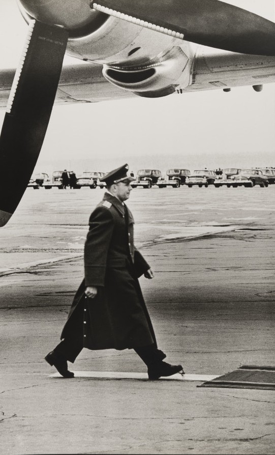 Камерные сюжеты и большие события «Нашего космоса» покажут в РОСФОТО6