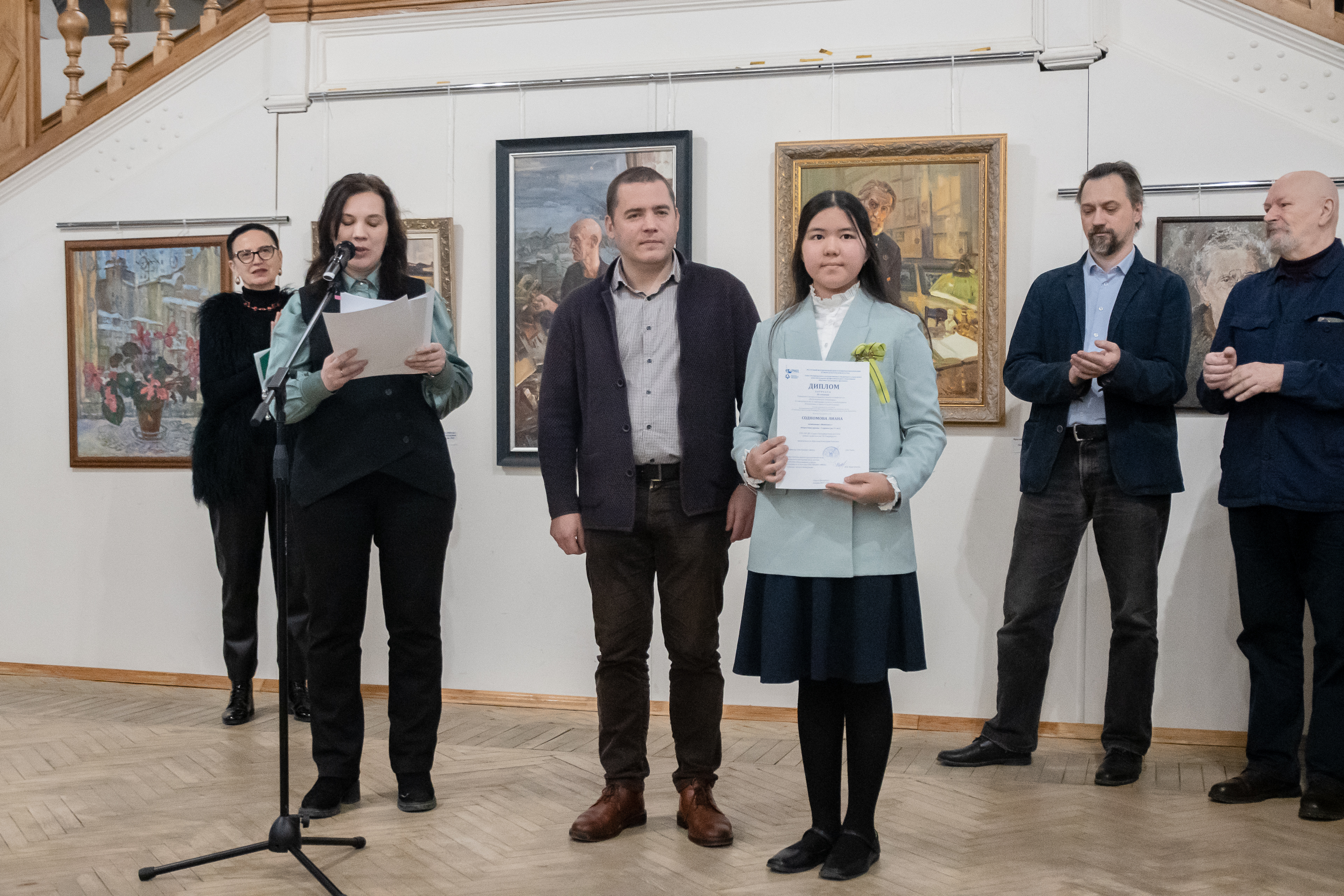 Юных победителей конкурса «Непокорённый Ленинград» наградили в Союзе художников7