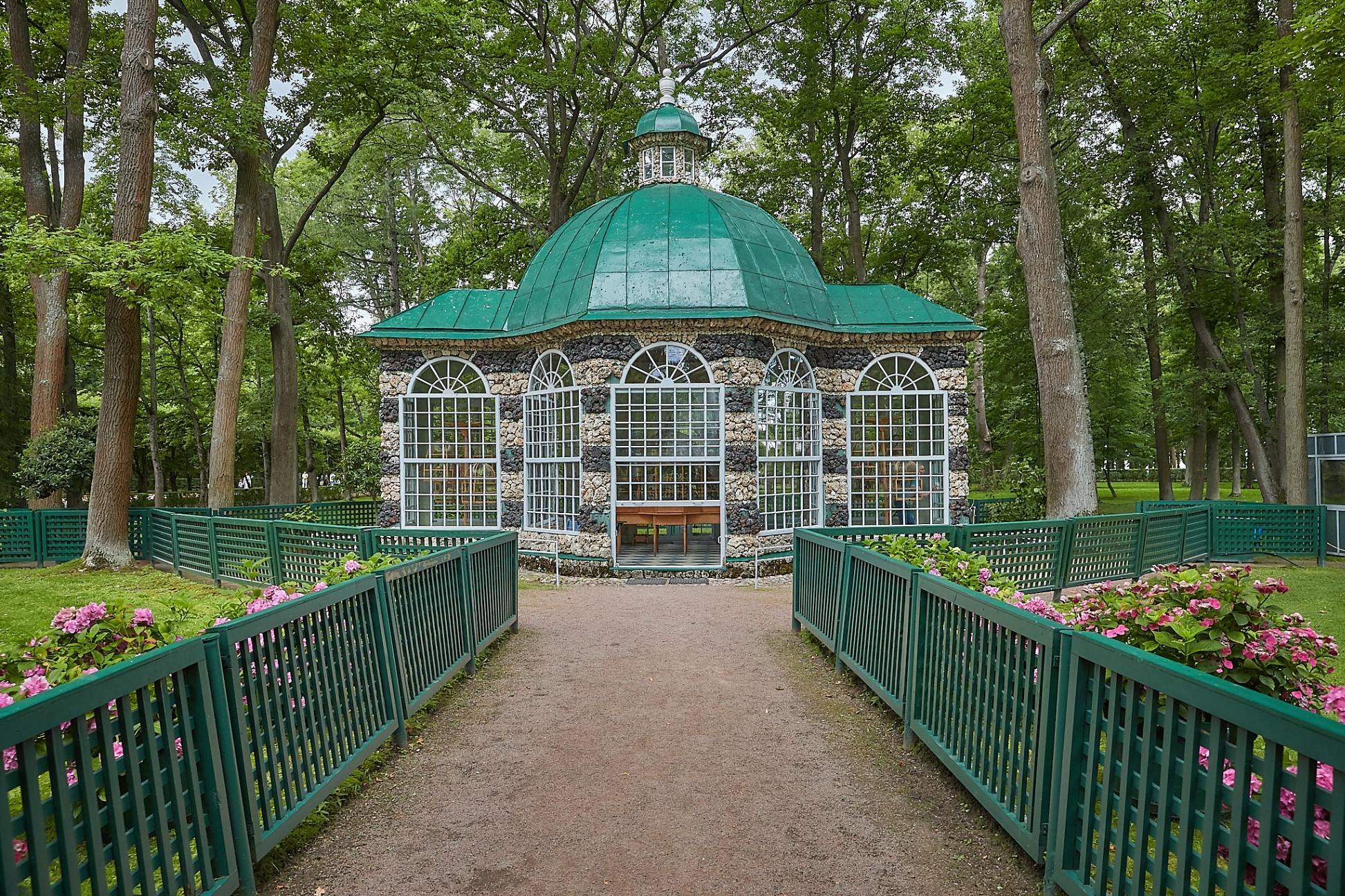 Музей «Восточный и западный вольеры»