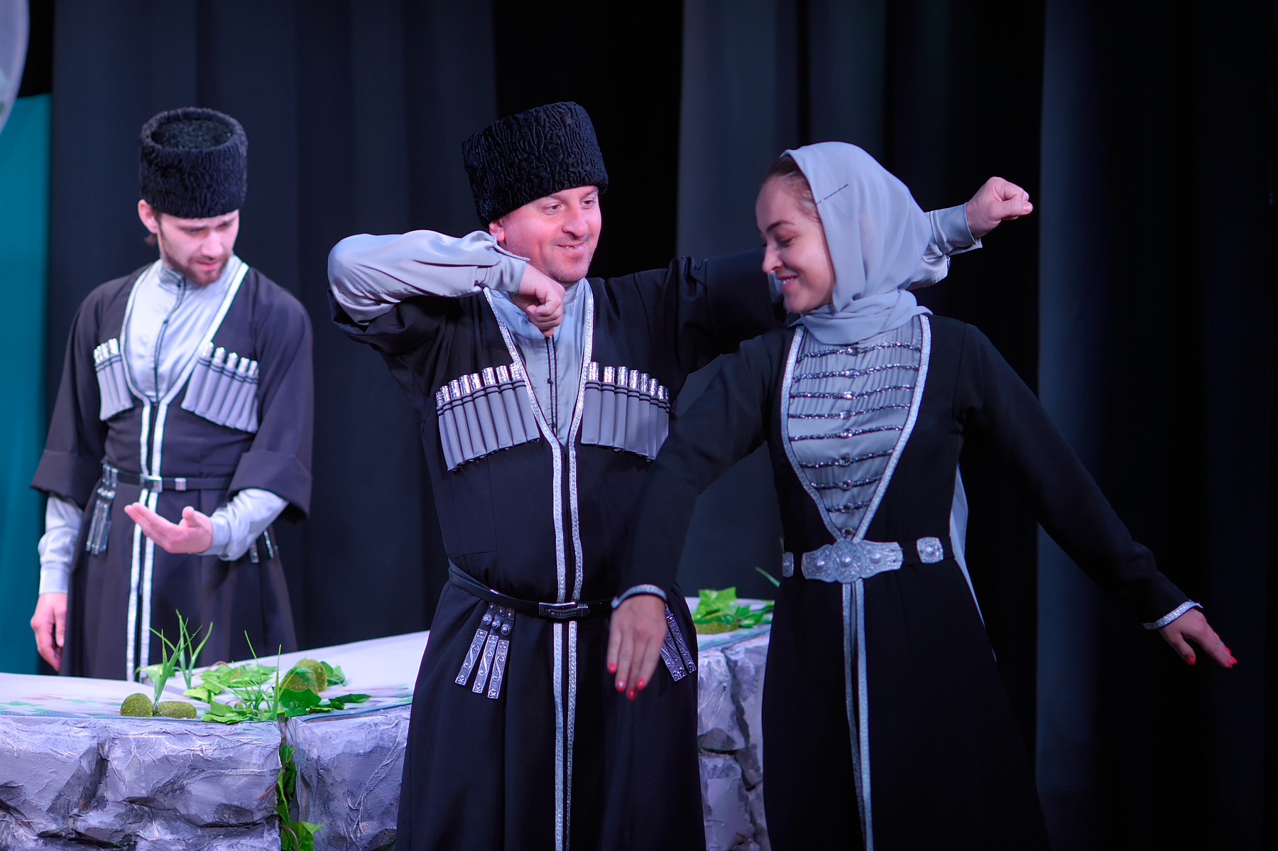 Театр «Золотой кувшин» посетит Петербург с «Большими гастролями»5