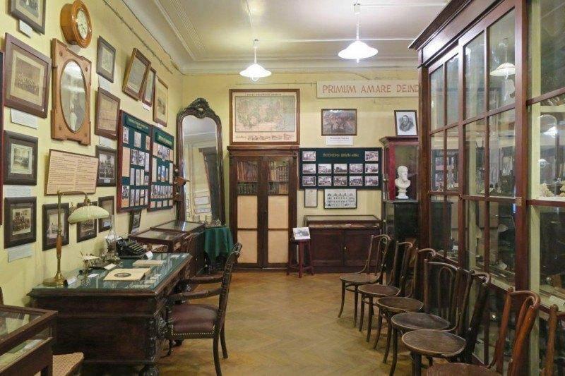 Музей истории школы К. Мая