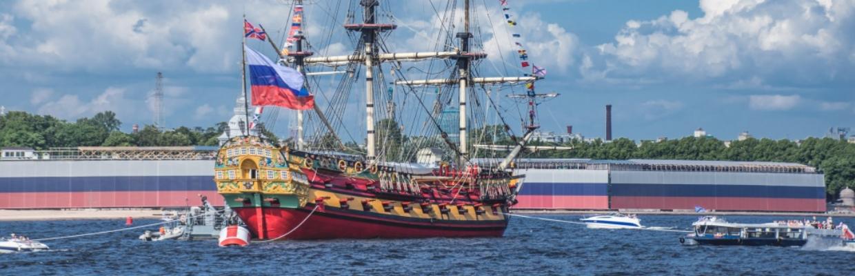 В Петербурге рассматривают отмену транспортного налога для плавучих музеев