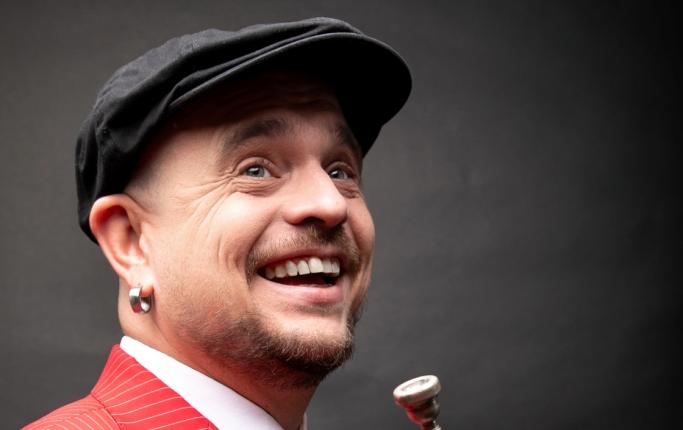 Обложка: Вова Чё Морале отметит юбилей джазовым концертом 