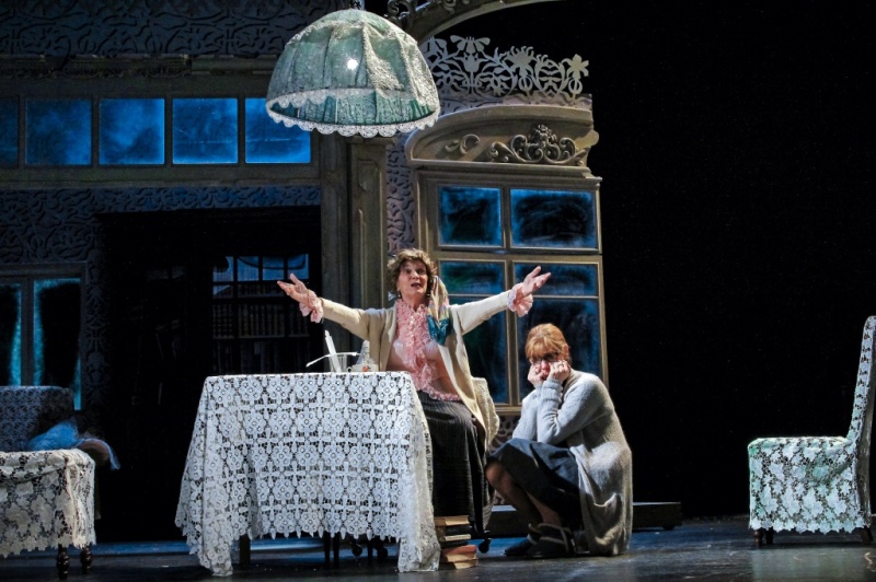 «Балтийский дом» впервые покажет «Семью в подарок» с переводом на РЖЯ