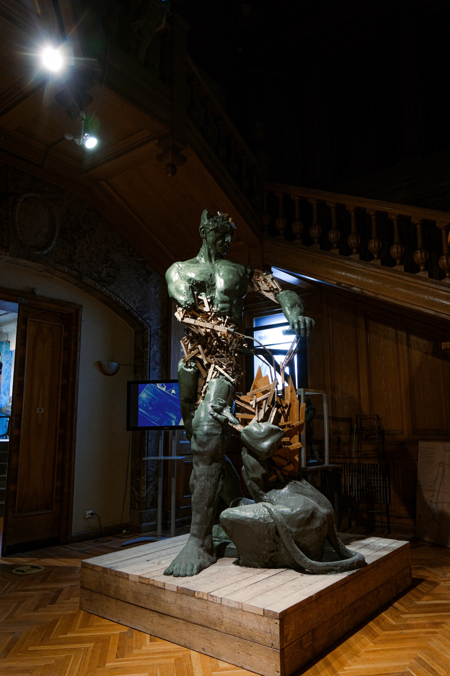 В музее политической истории России открылась выставка «Спасенная культура. Без срока давности»4