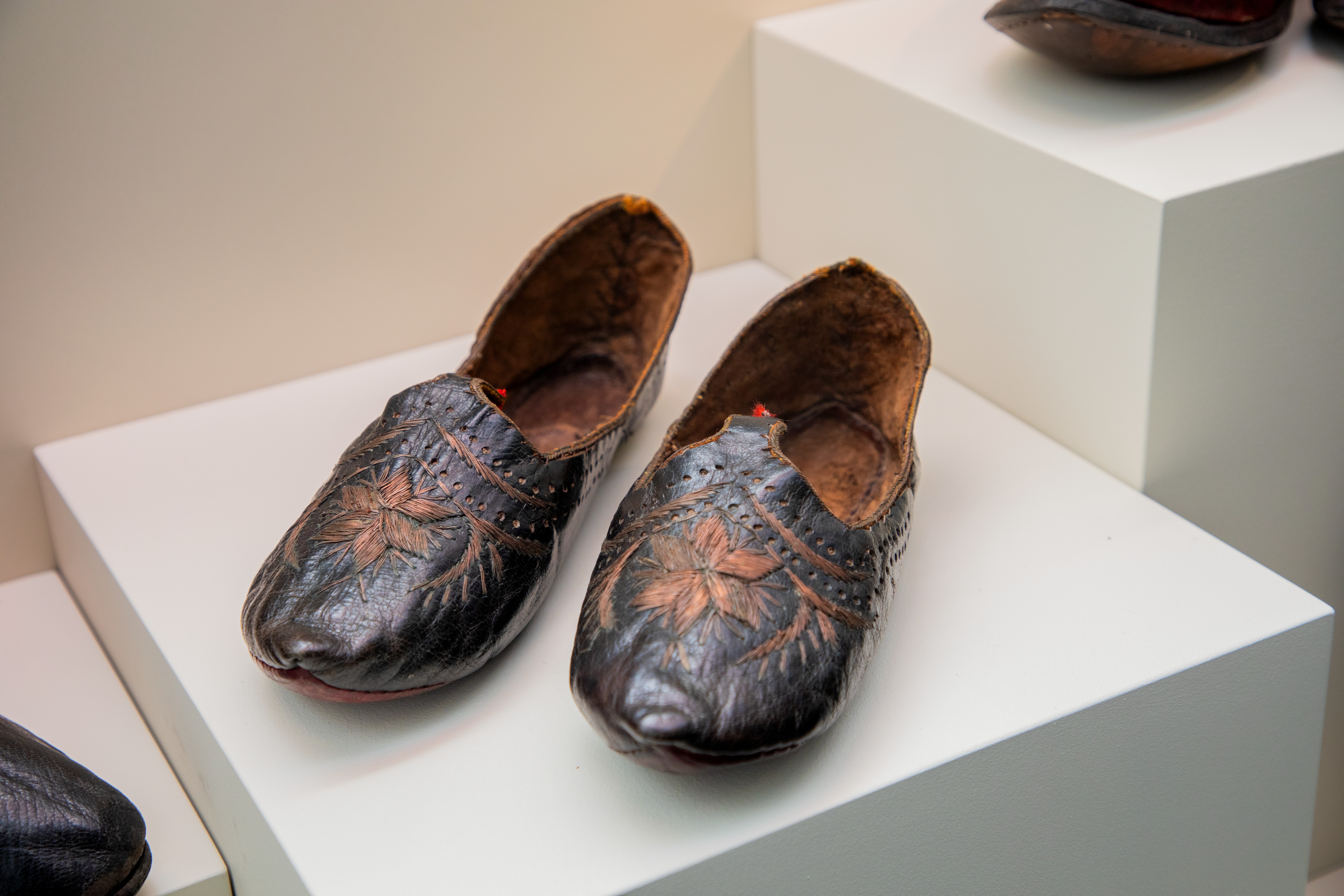 Все грани культуры народов Крыма - на выставке в РЭМ2