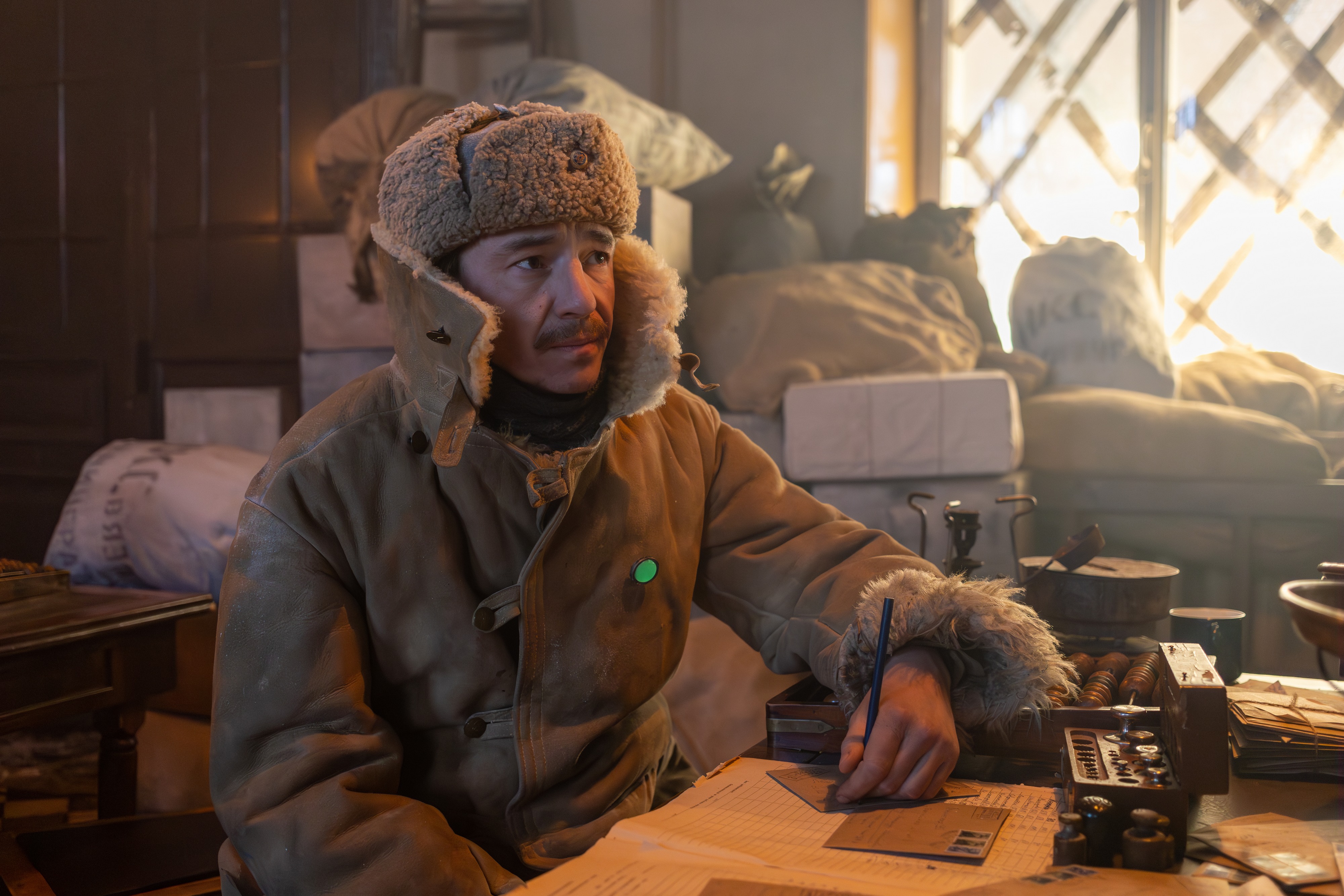 На «Ленфильме» стартовали съёмки киноленты «На краю детства»4