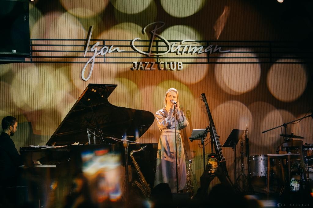 В Джаз-клубе Игоря Бутмана встретят Новый год в атмосфере живой музыки 4