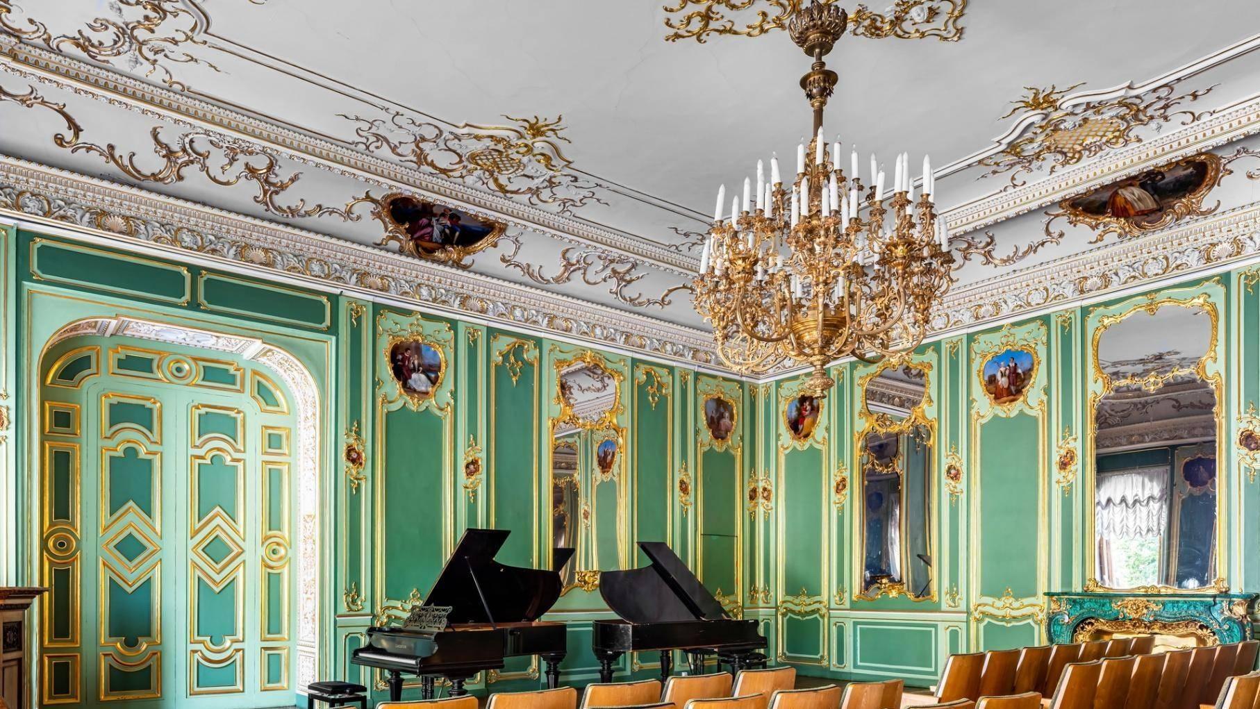 https://artcenter.ru/