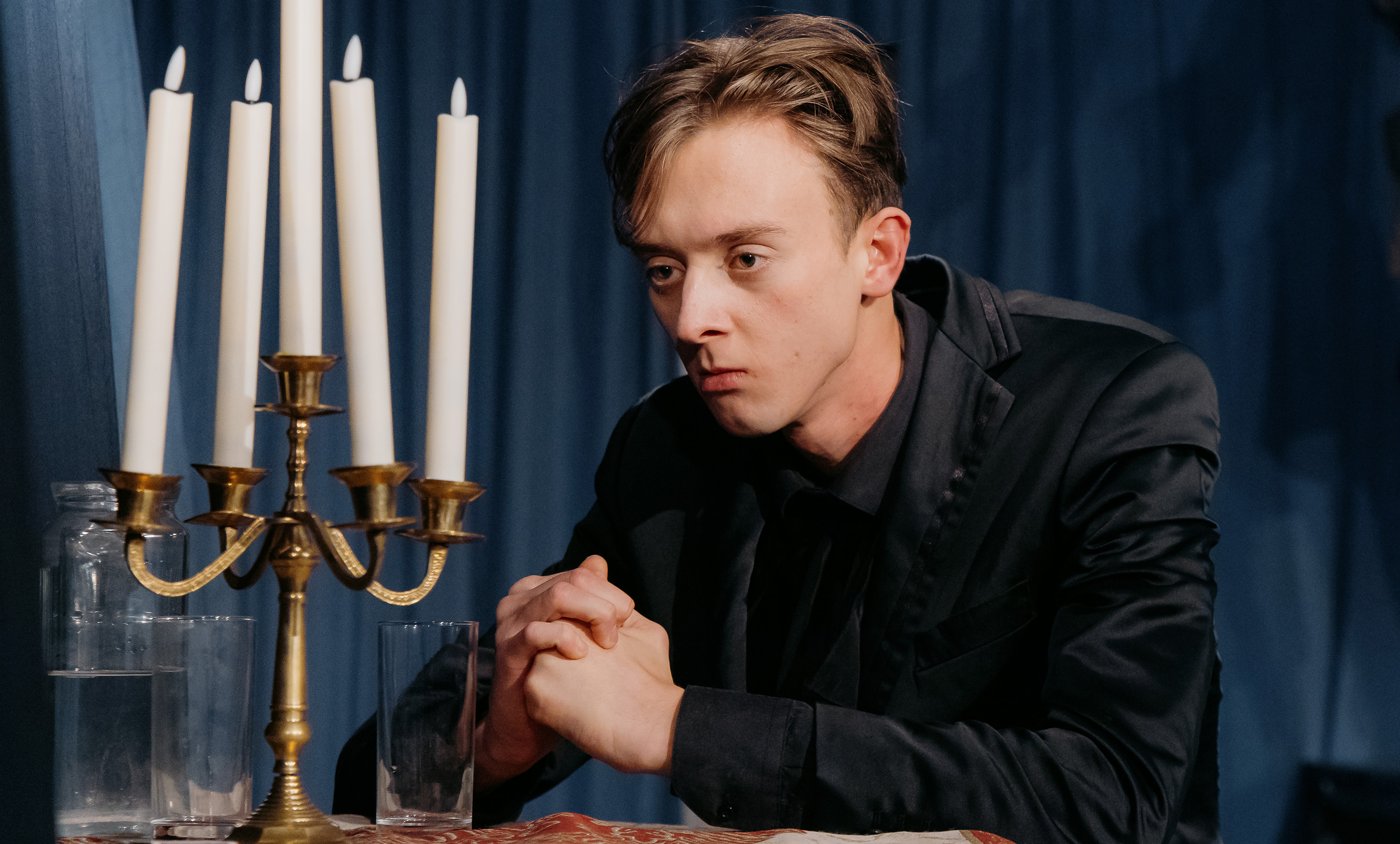 Театр на Моховой поделился планами на май и июнь4