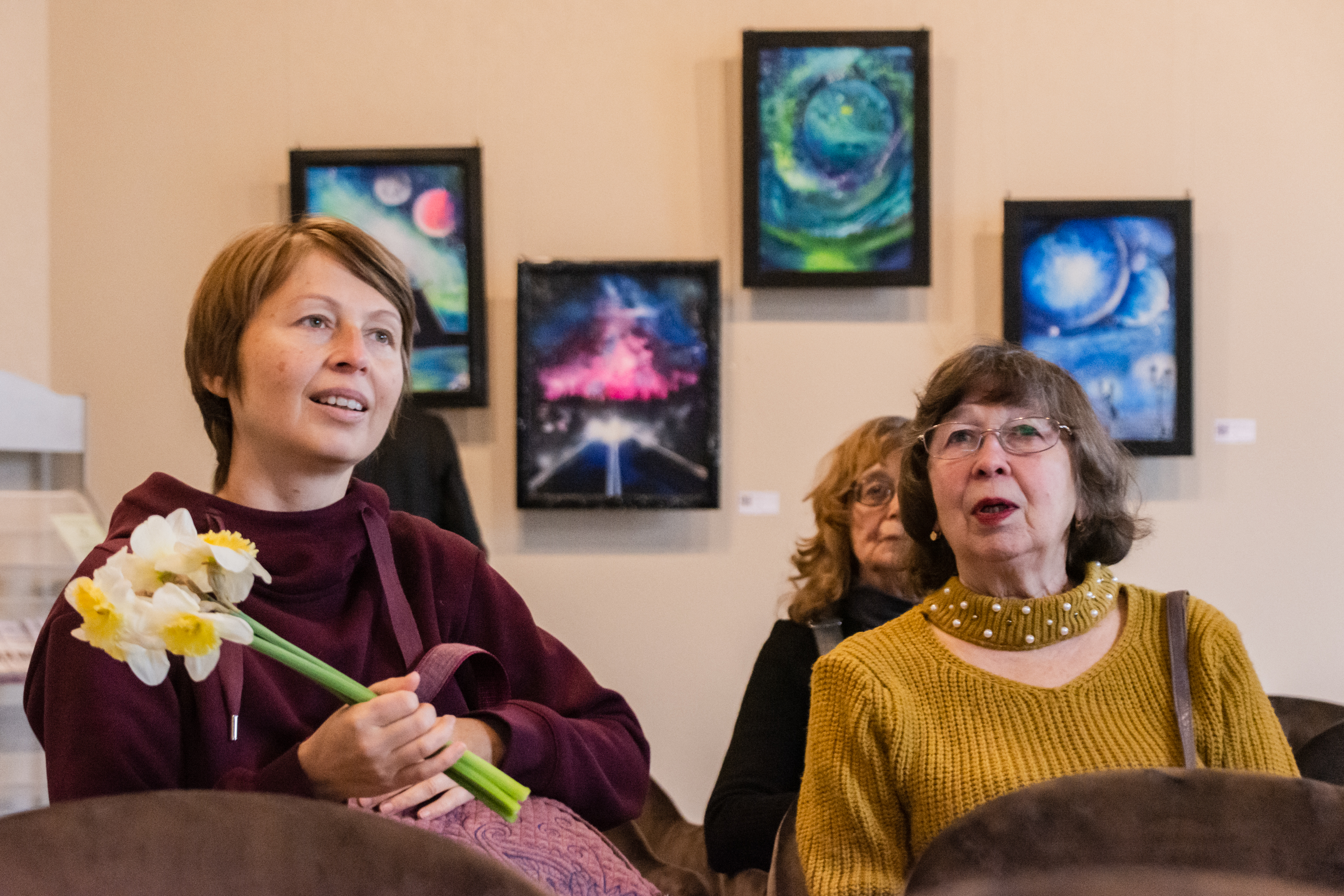 В медиацентре «Культура Петербурга» открылась выставка аэрозольной живописи Алены Логиновой 25