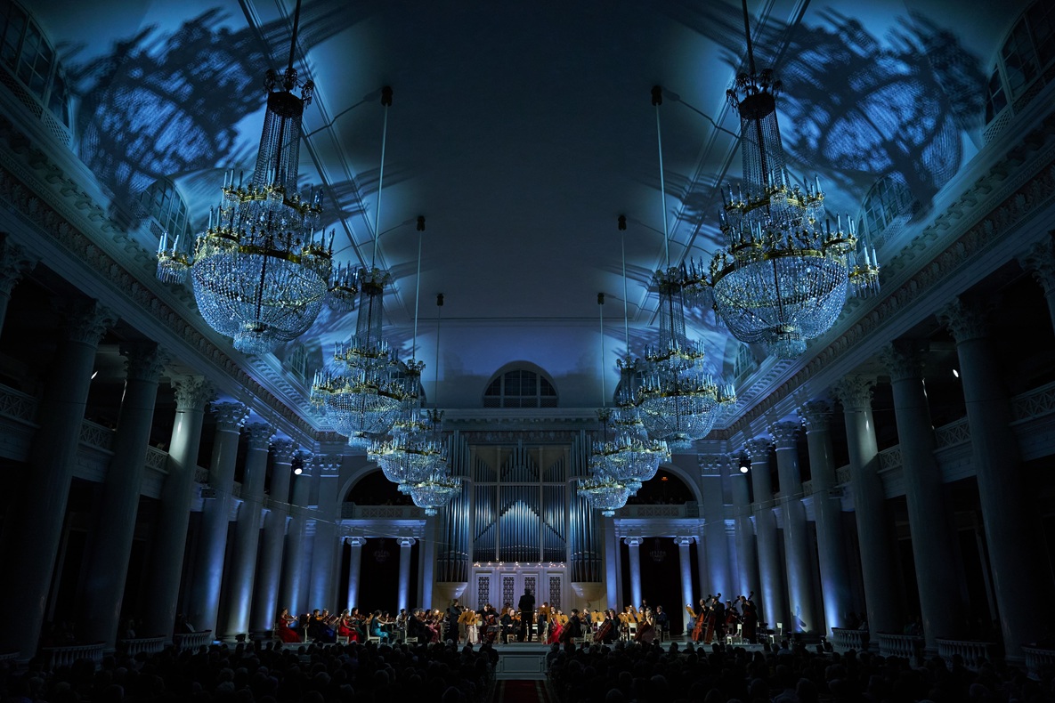 Музыка советского и российского кино прозвучит на сцене Филармонии 2