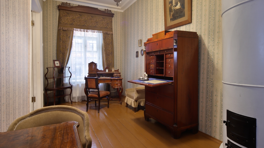 В Музее Достоевского познакомят с героинями, музами и современницами писателя2