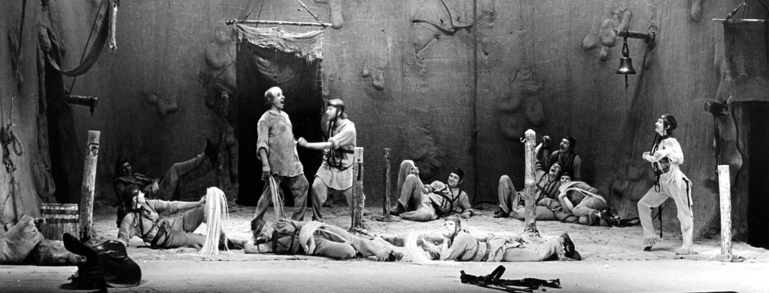 В России впервые празднуют День артиста