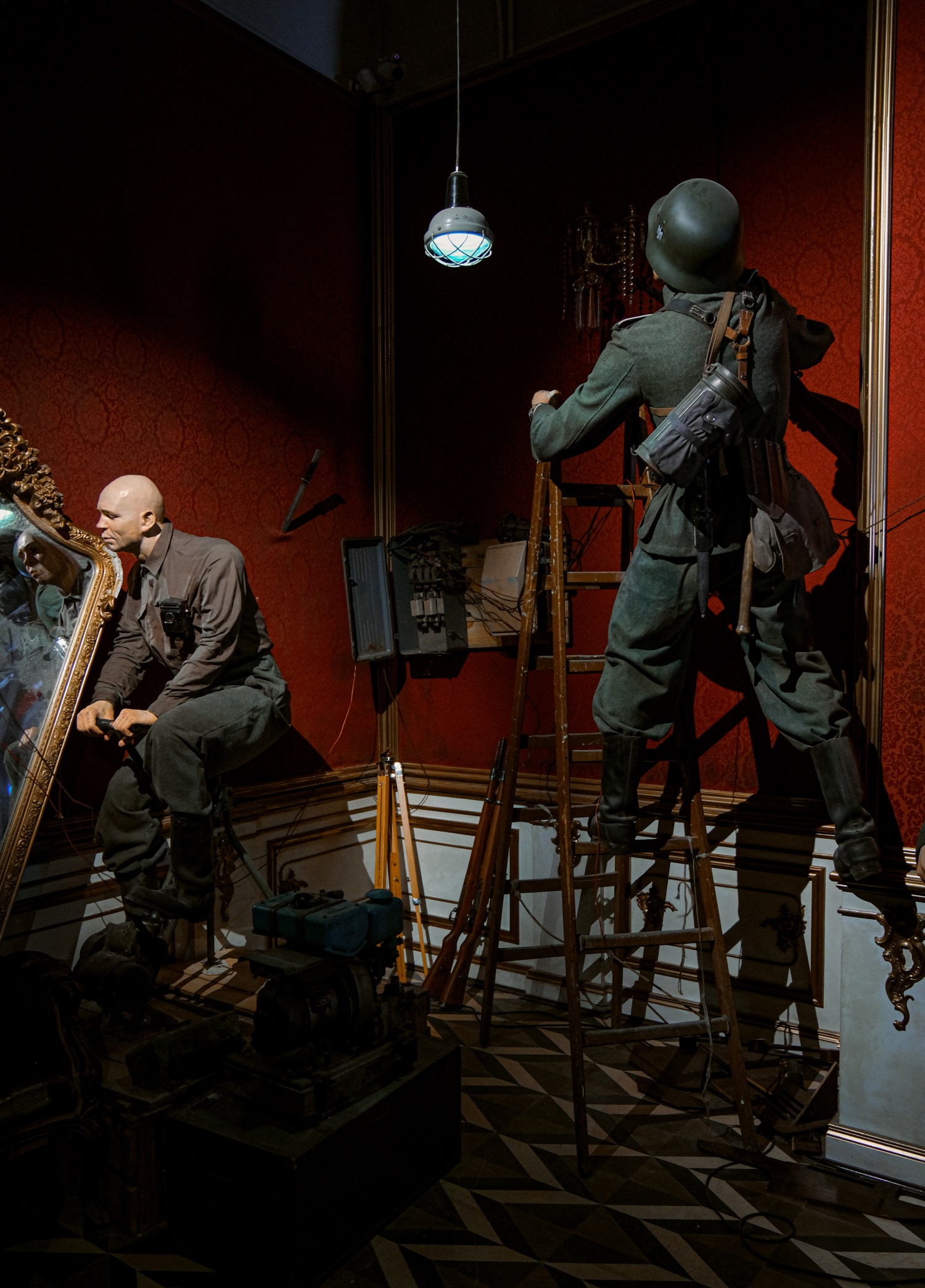 В музее политической истории России открылась выставка «Спасенная культура. Без срока давности»3