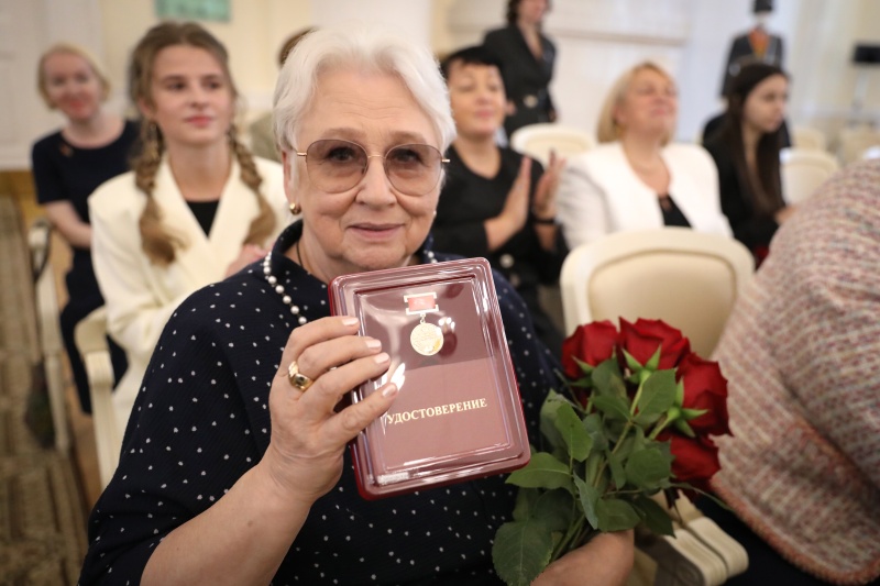 100 педагогов стали лауреатами премии «За гуманизацию школы Санкт‑Петербурга»