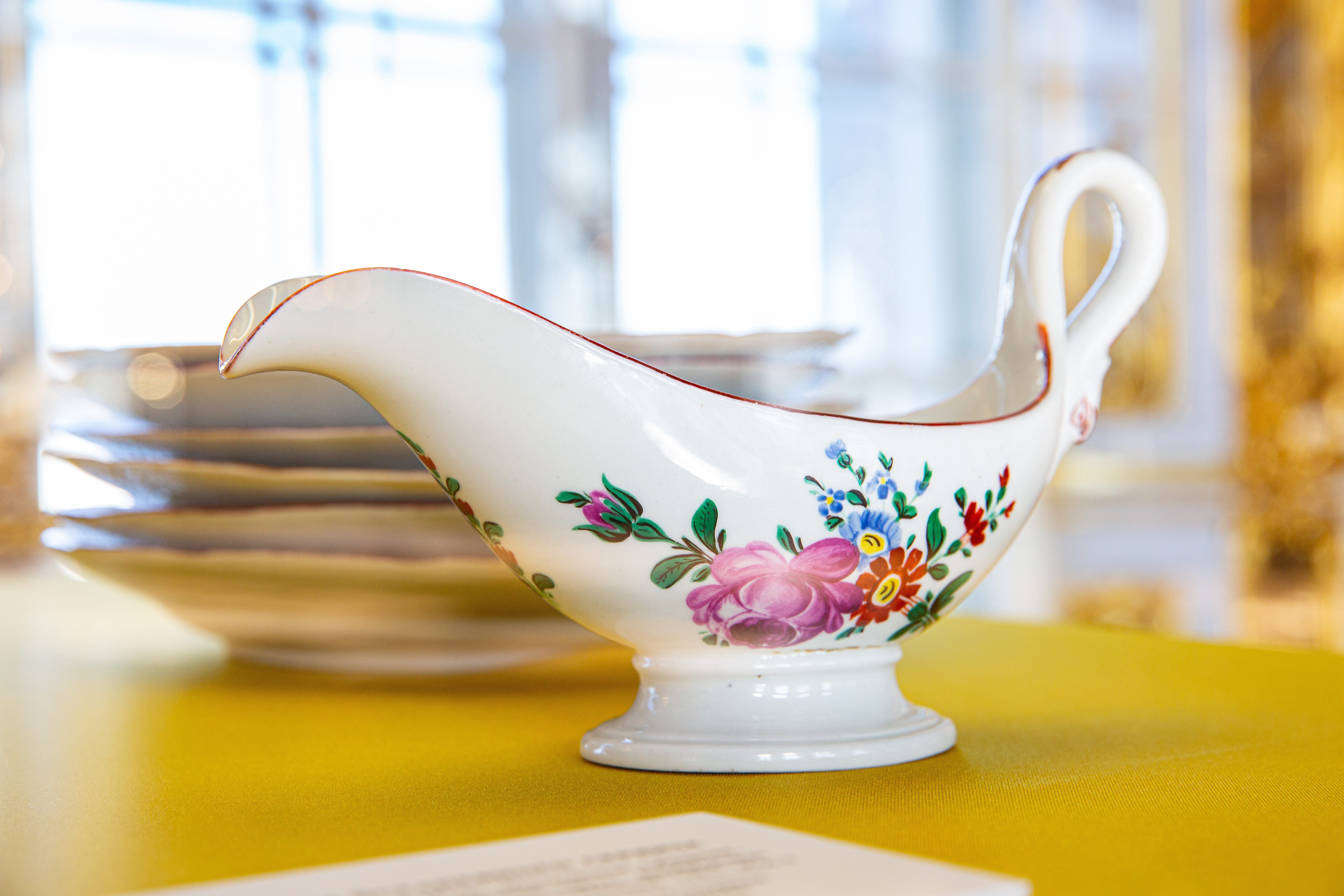 ГМЗ «Царское Село» получил в дар 128 раритетов XVIII – начала ХХ века6